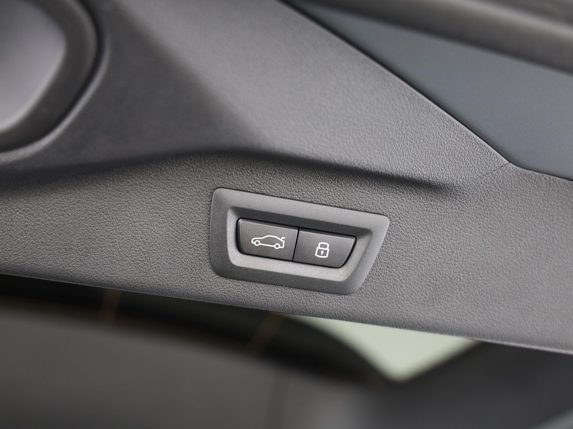 BMW X7 40i xDrive-image-19