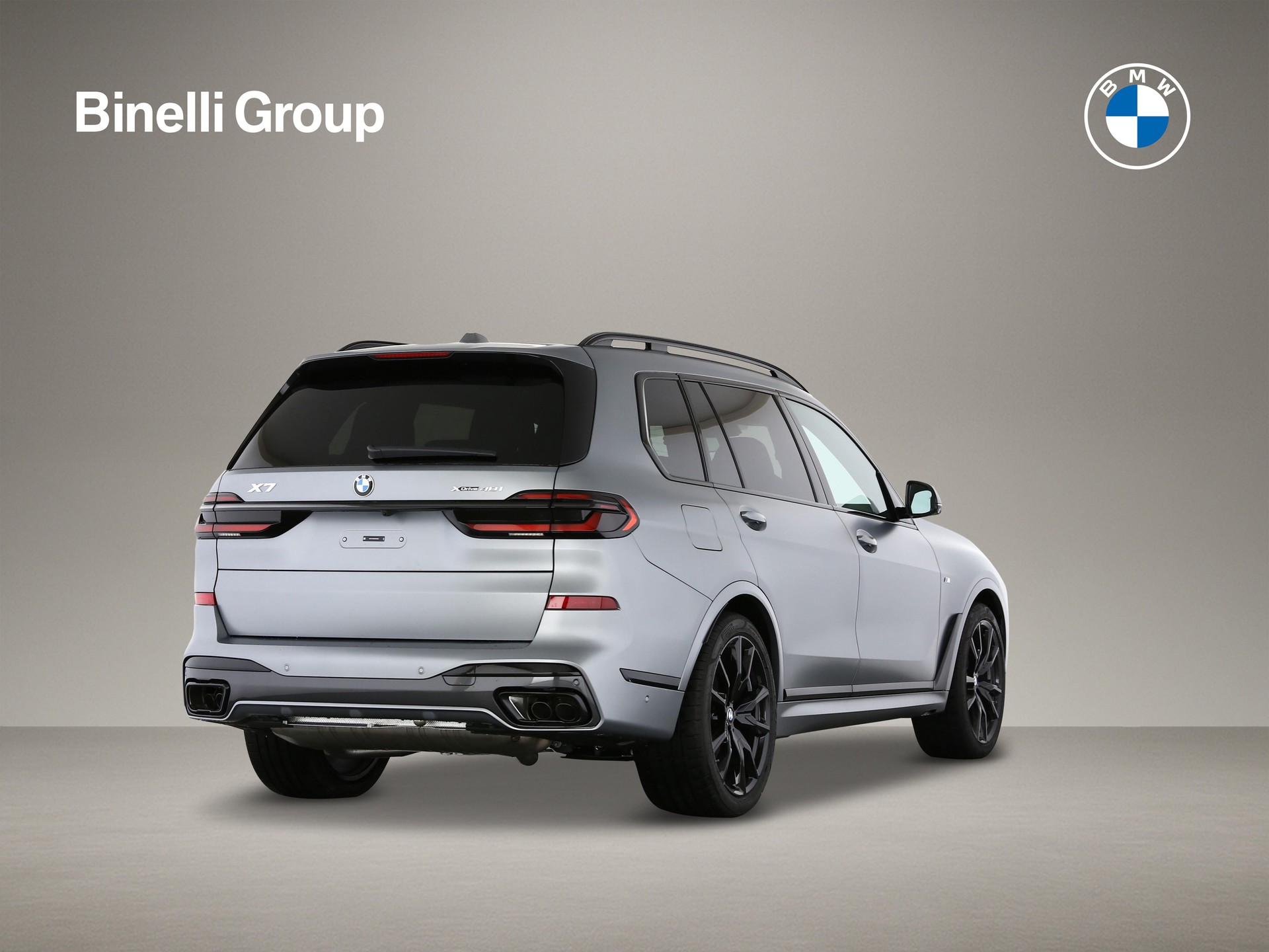 BMW X7 40i xDrive-image-4