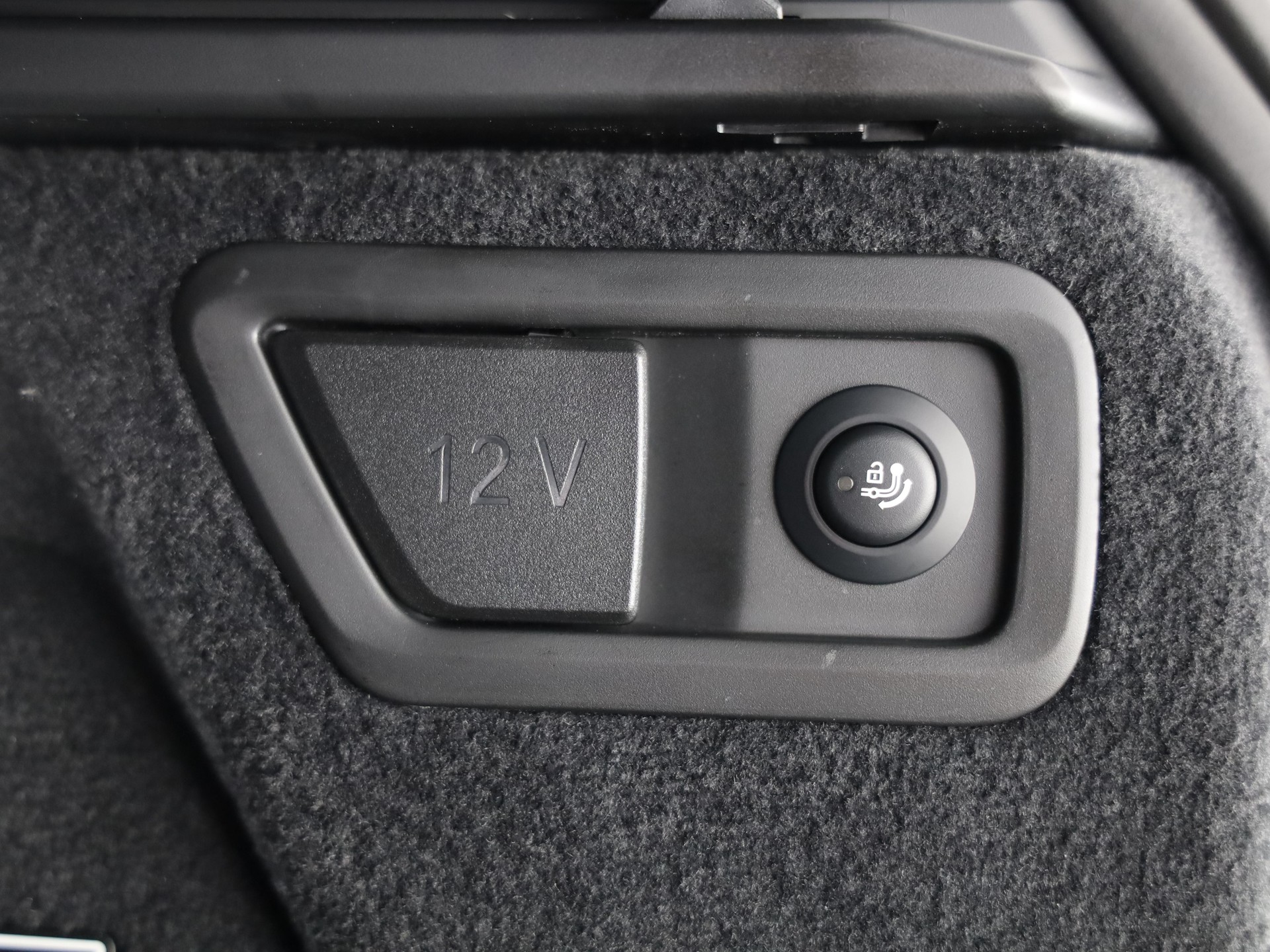BMW X7 40i xDrive-image-7