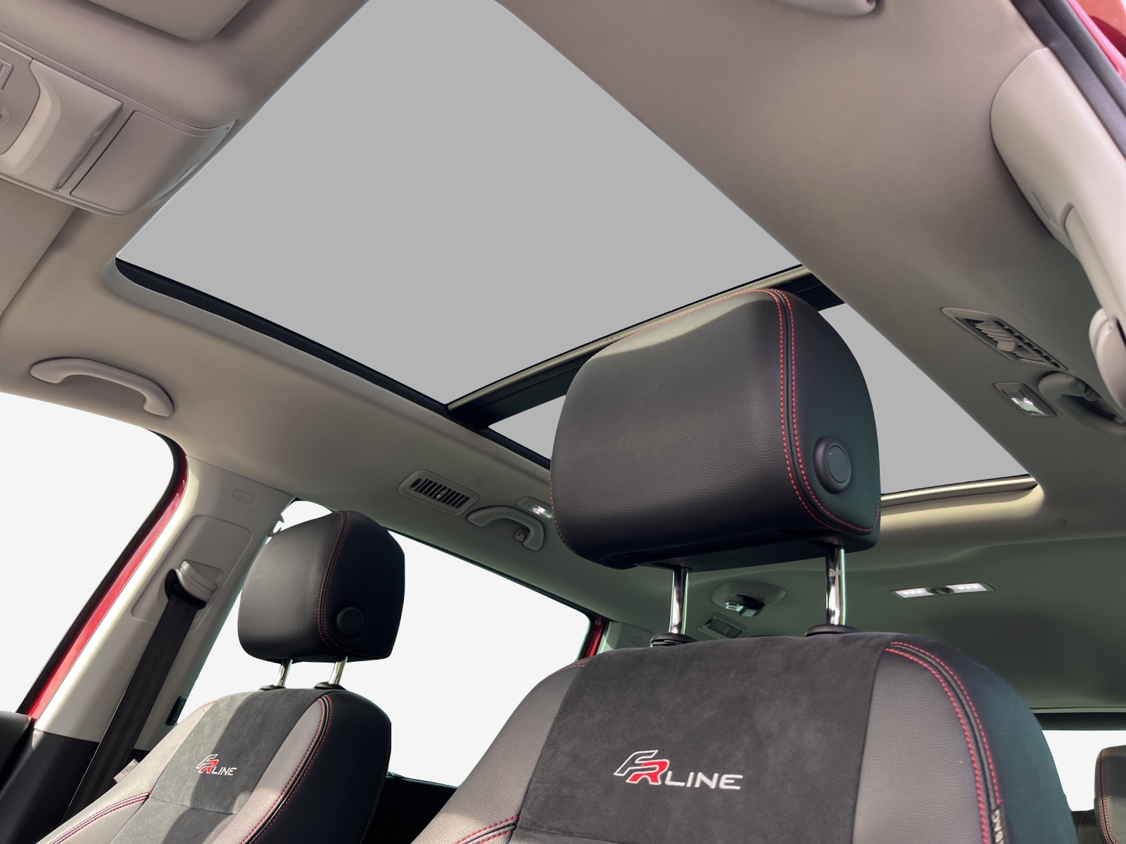 SEAT Alhambra 1.4 TSI DSG Hola FR-image-14