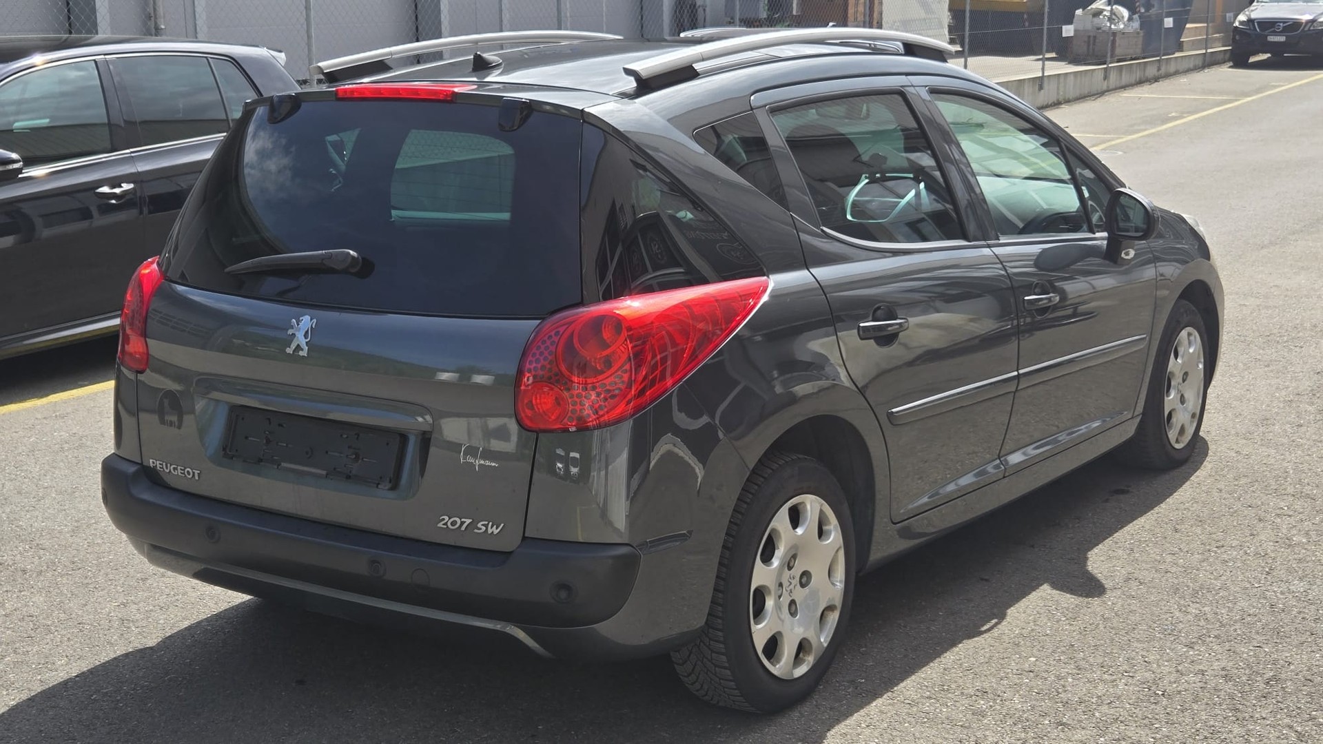 PEUGEOT 207 SW 1.6 16V Trendy Clim-image-5