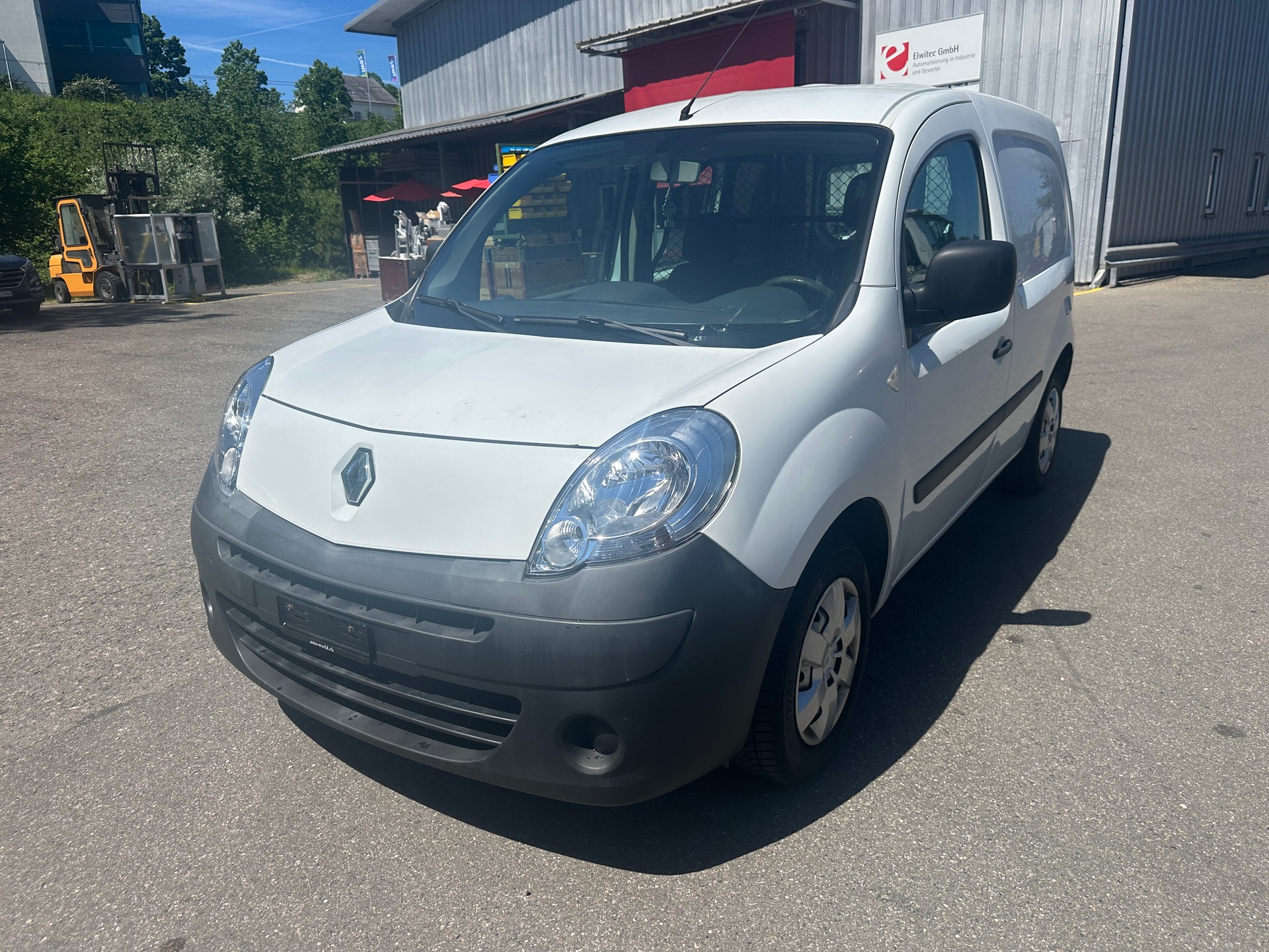 RENAULT Kangoo 1.6 105 Business-image-1