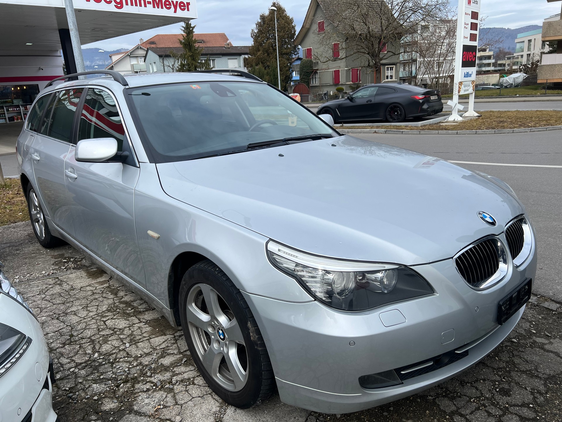 BMW 530xi Touring Steptronic-ab Mfk -Vollausstattung-image-5