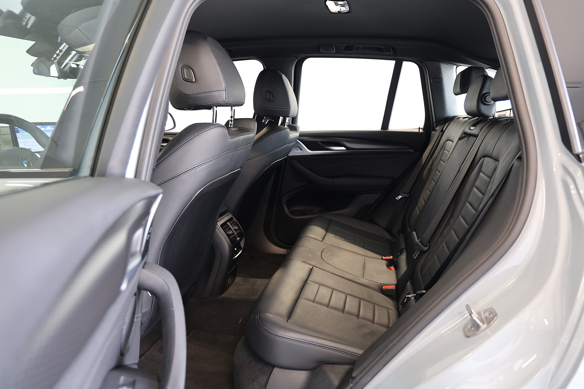 BMW X3 xDrive 48V 20d M Sport-image-15