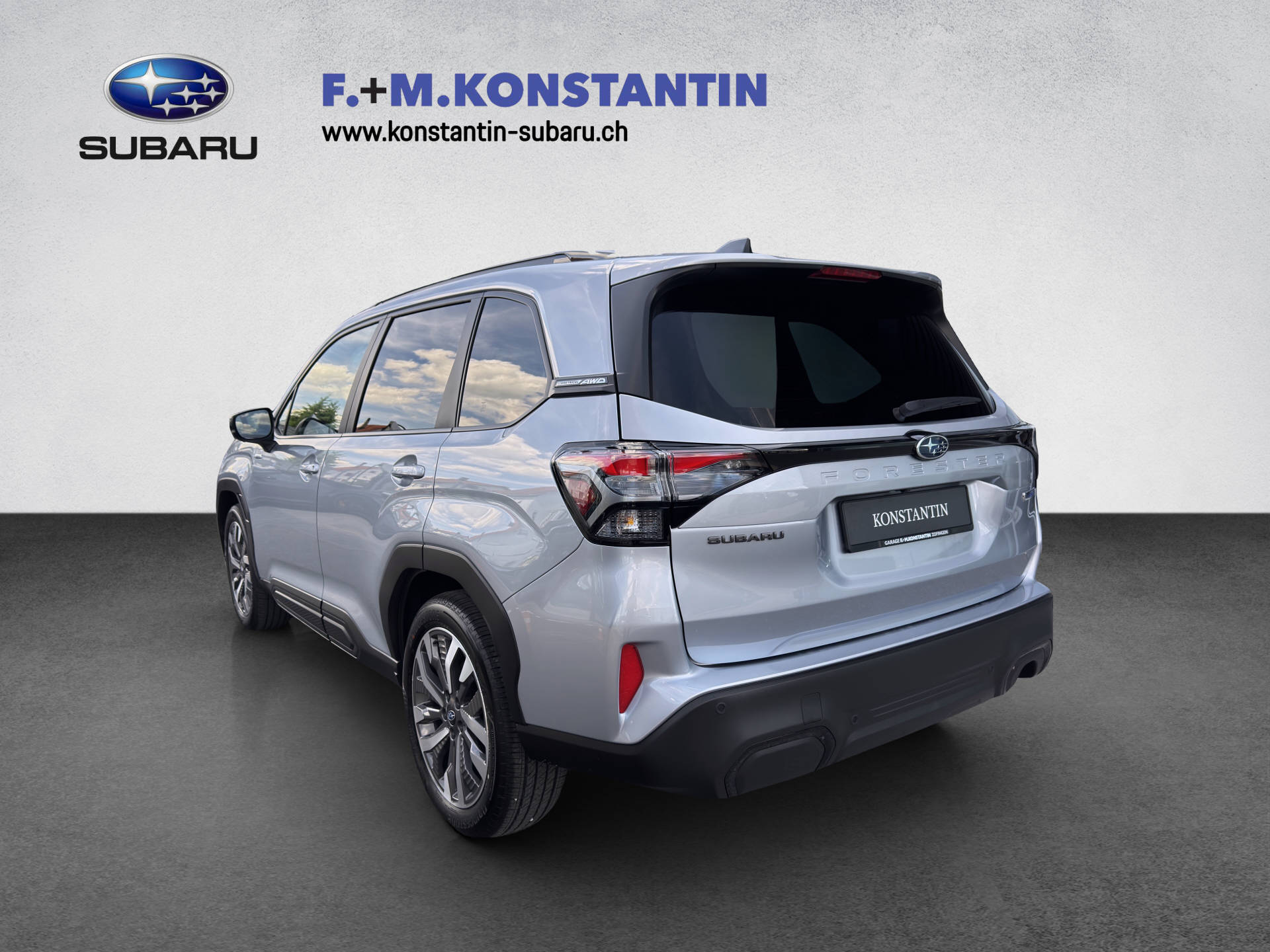 SUBARU Forester Station 2.0i e-Boxer Luxury-image-4