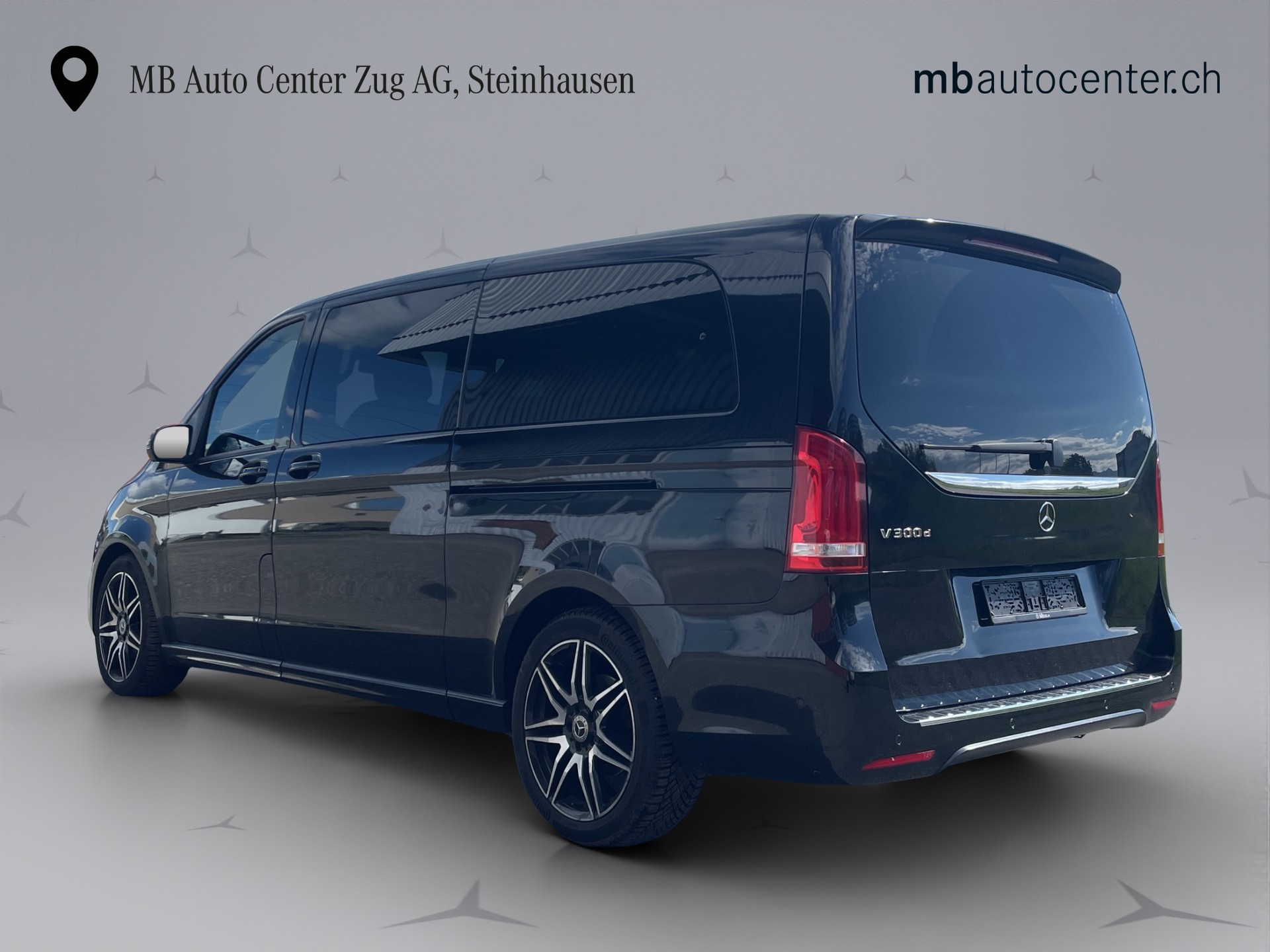 MERCEDES-BENZ V 300 d AMG Line Extralang-image-3