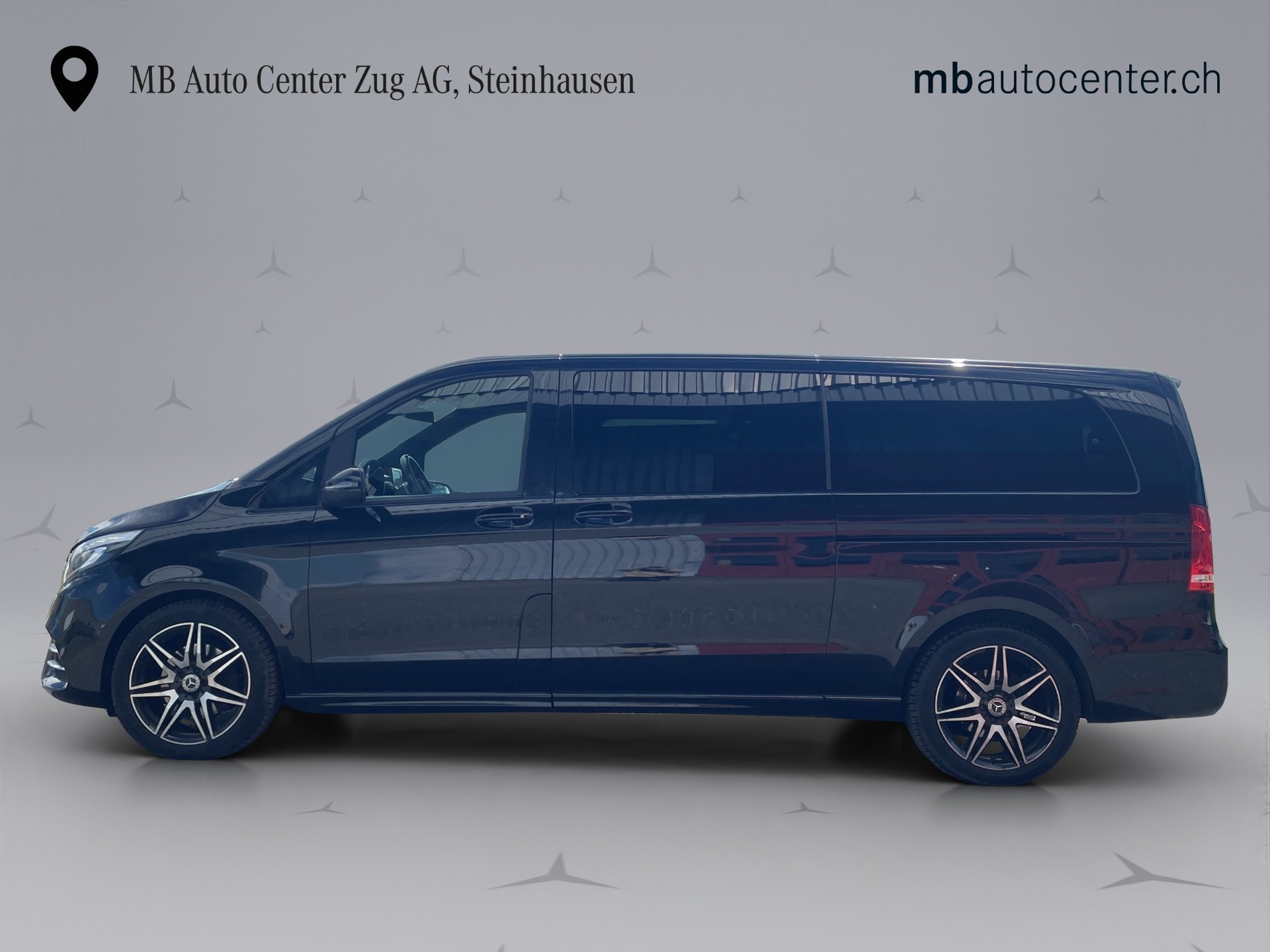 MERCEDES-BENZ V 300 d AMG Line Extralang-image-1
