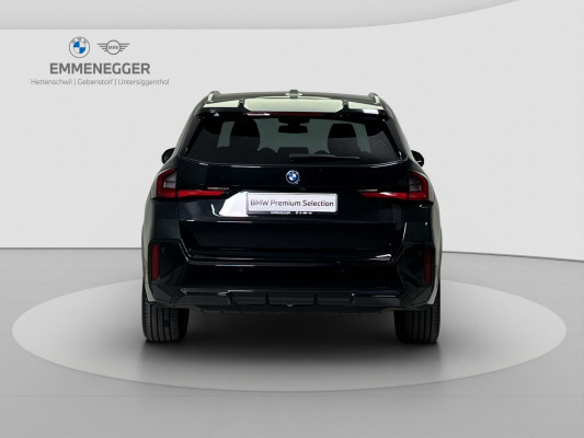 BMW iX1 xDrive 30 M Sport Pro-image-3