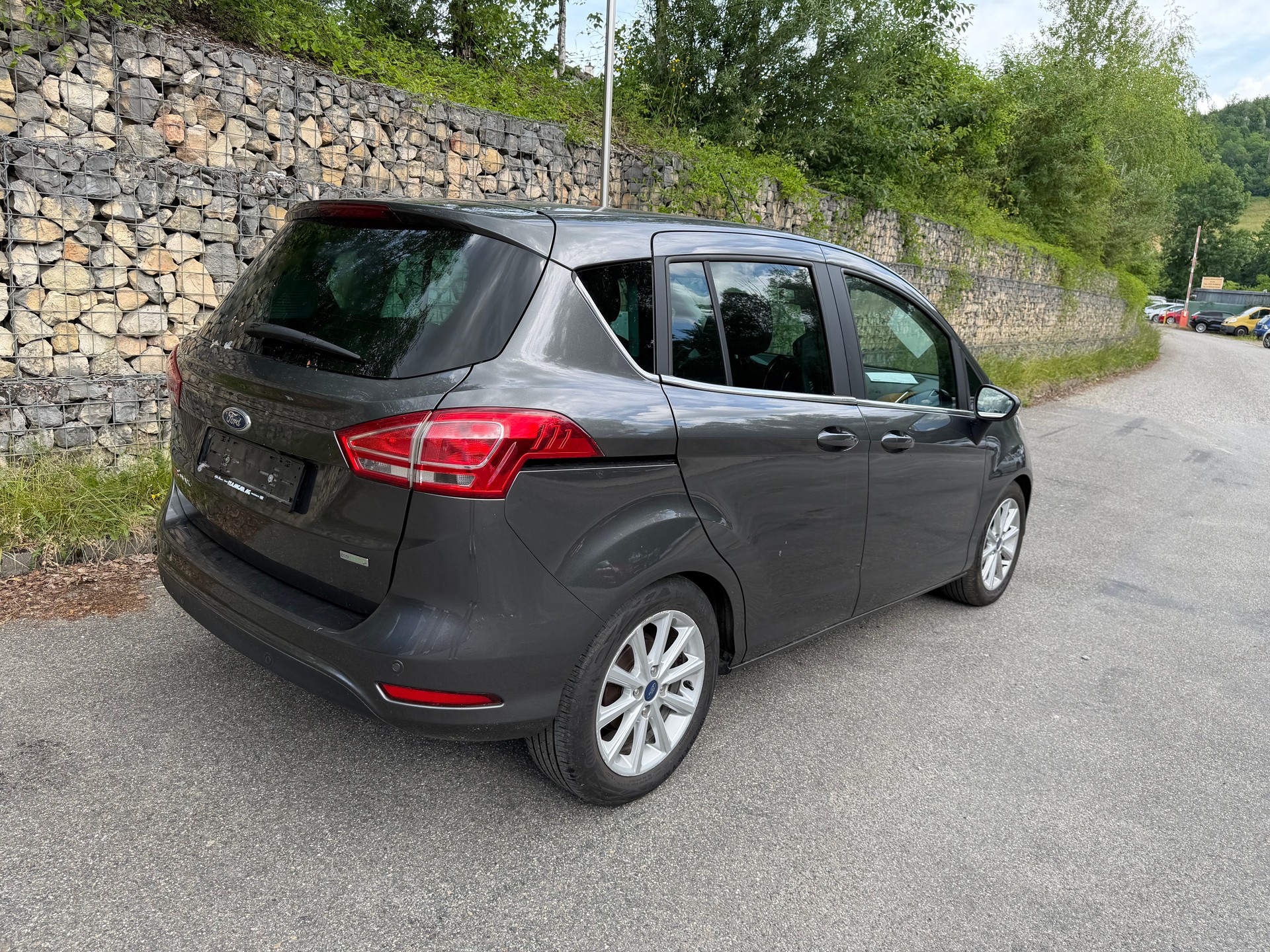 FORD B-Max 1.0 SCTi Trend-image-5