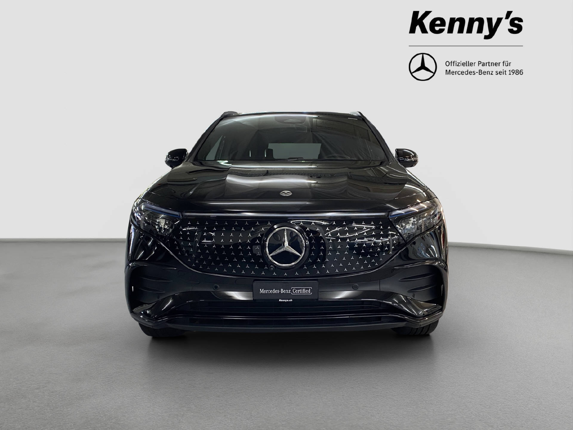 MERCEDES-BENZ EQA 350 Swiss Star AMG Line 4MATIC-showroom-element-2
