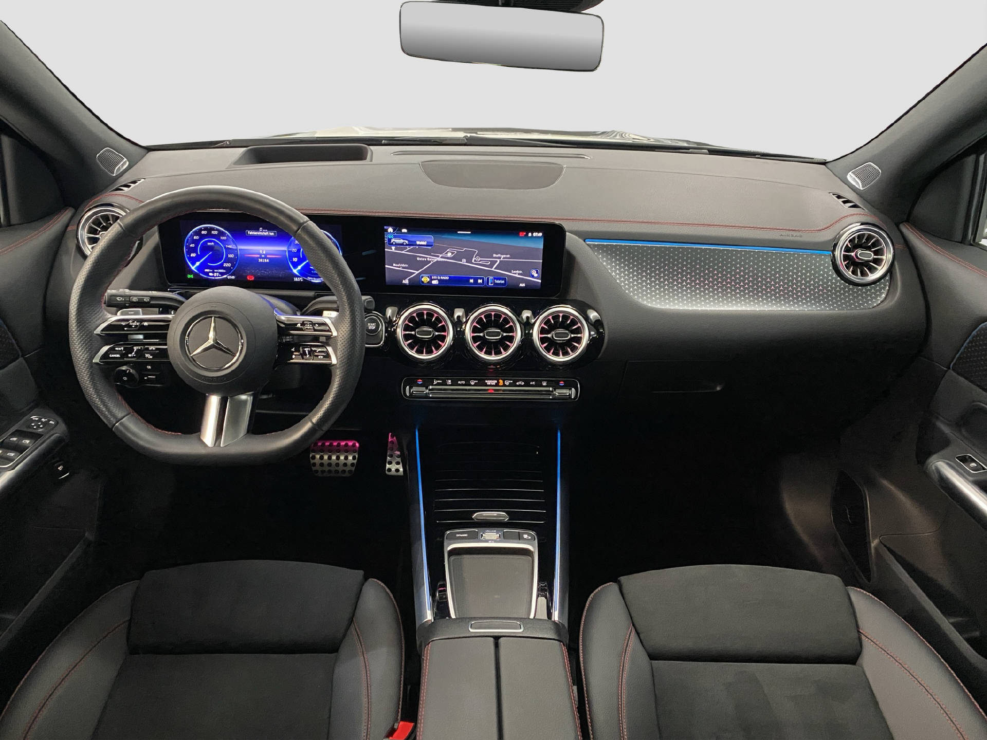 MERCEDES-BENZ EQA 350 Swiss Star AMG Line 4MATIC-image-8