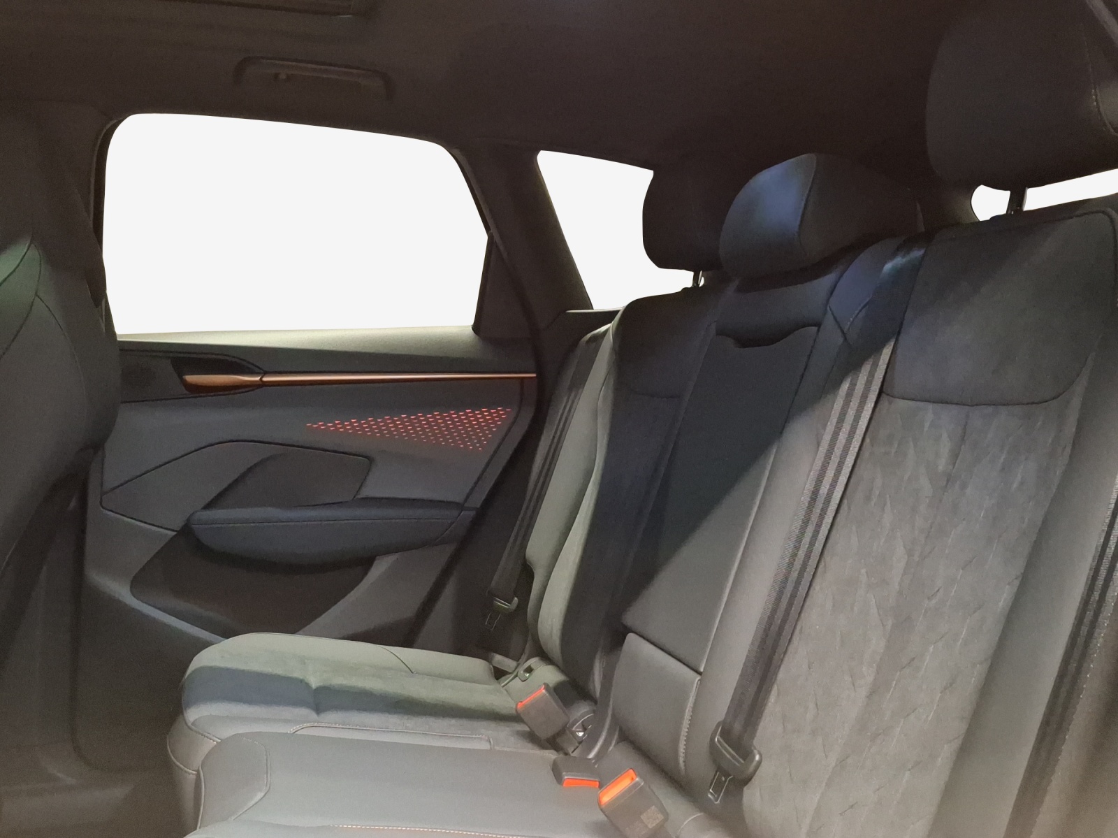 CUPRA Terramar 2.0 TSI DSG 4Drive VZ-image-11