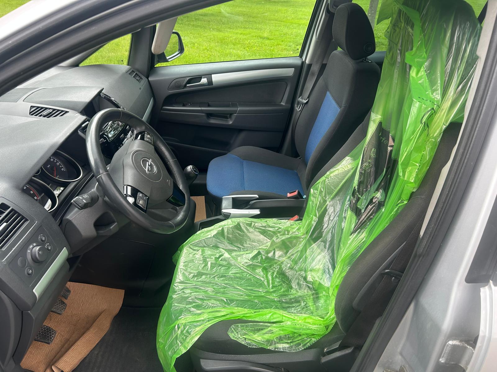 OPEL Zafira 1.8i 16V Enjoy-image-9