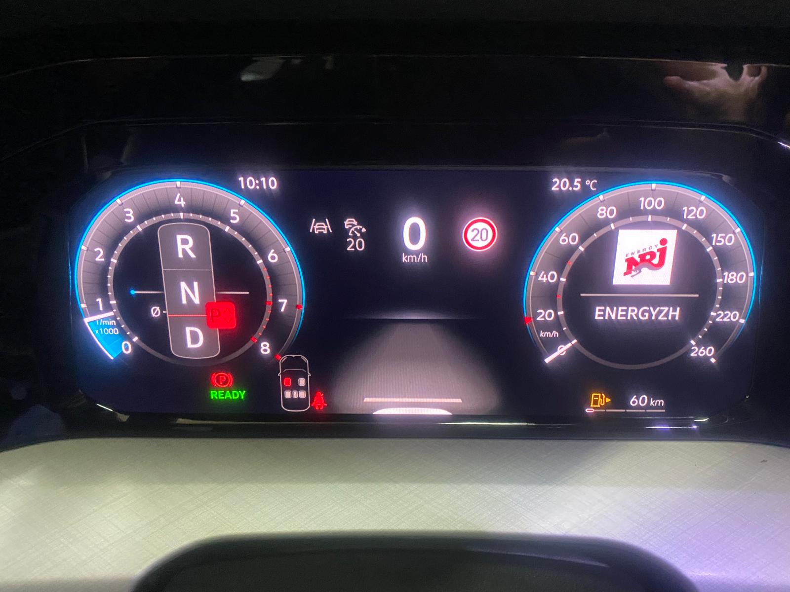 VW Golf 1.5 e TSI mHEV Basis DSG-image-9