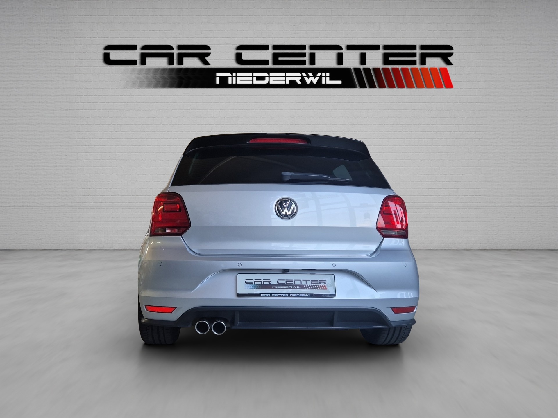 VW Polo 1.8 TSI GTI-image-8