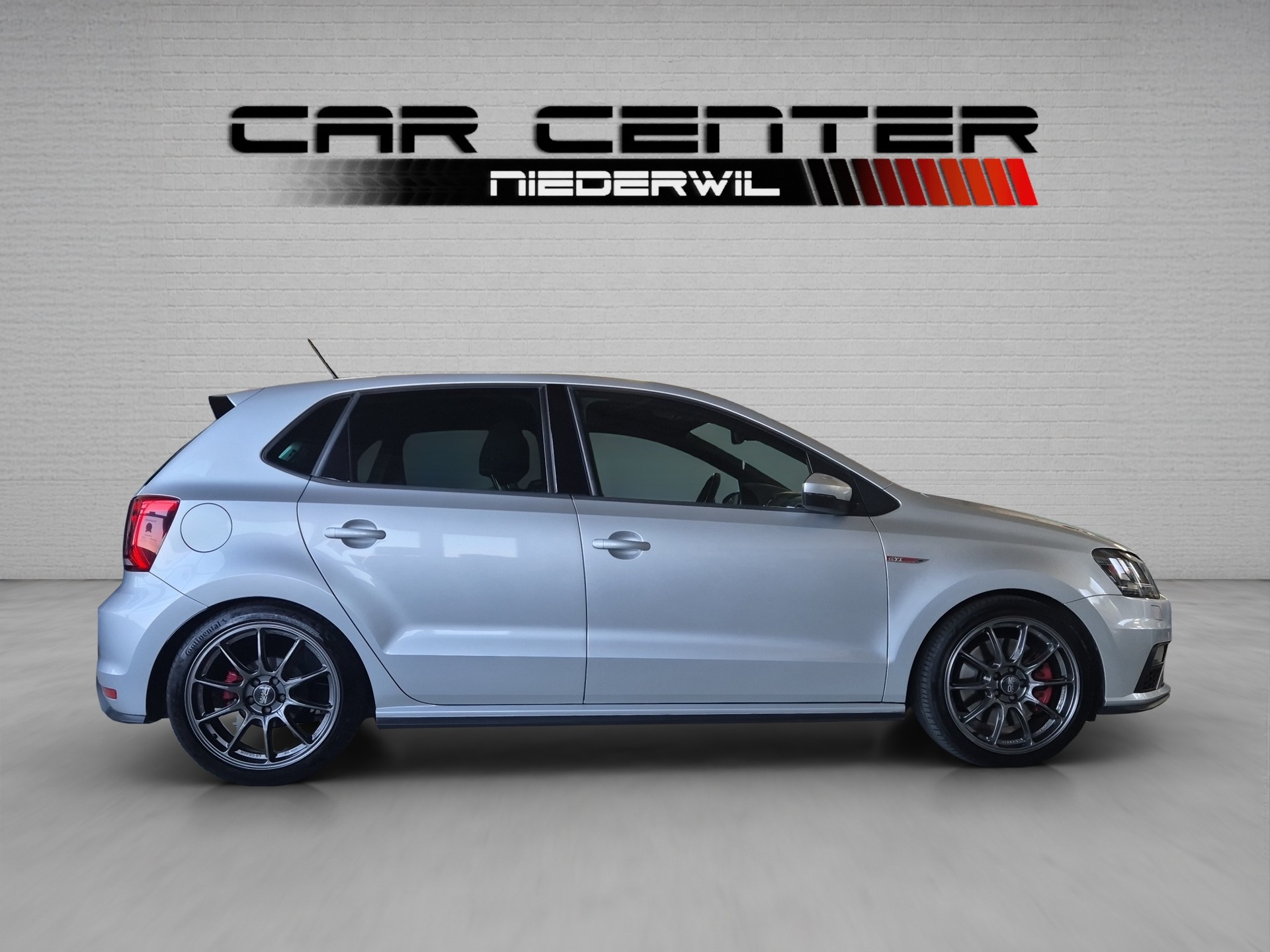 VW Polo 1.8 TSI GTI-image-9