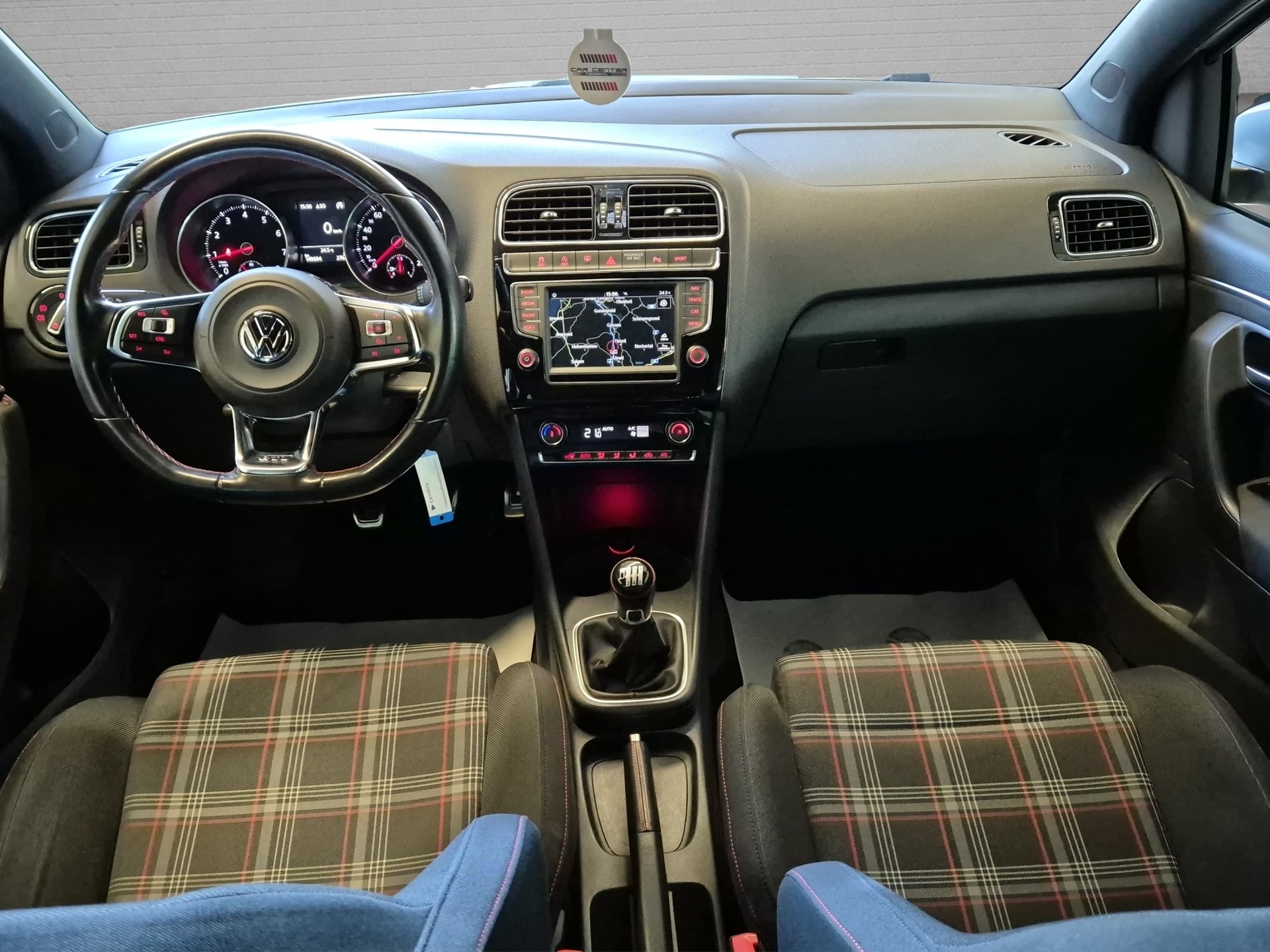 VW Polo 1.8 TSI GTI-image-14