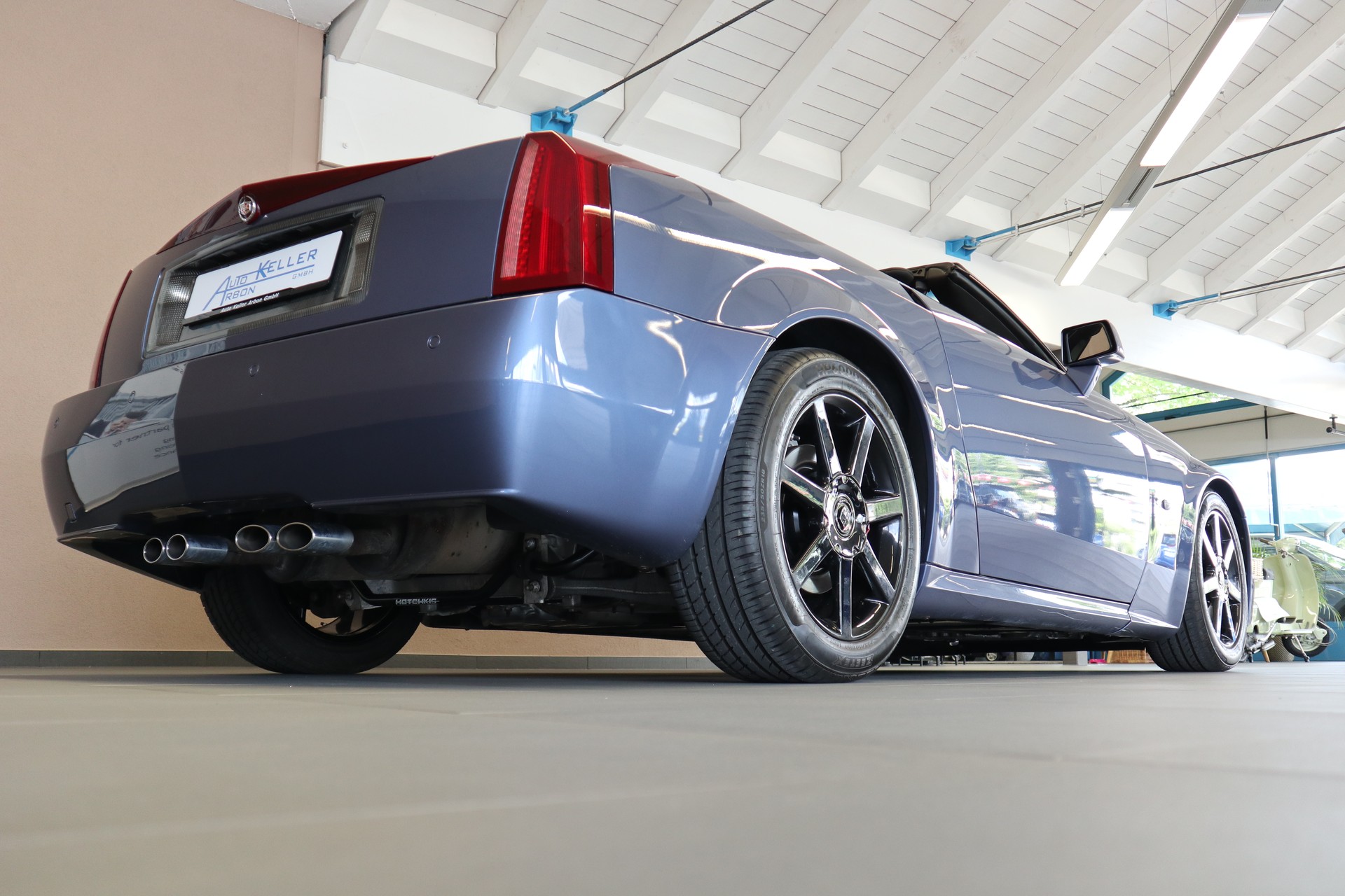 CADILLAC XLR 4.6 32V-image-7