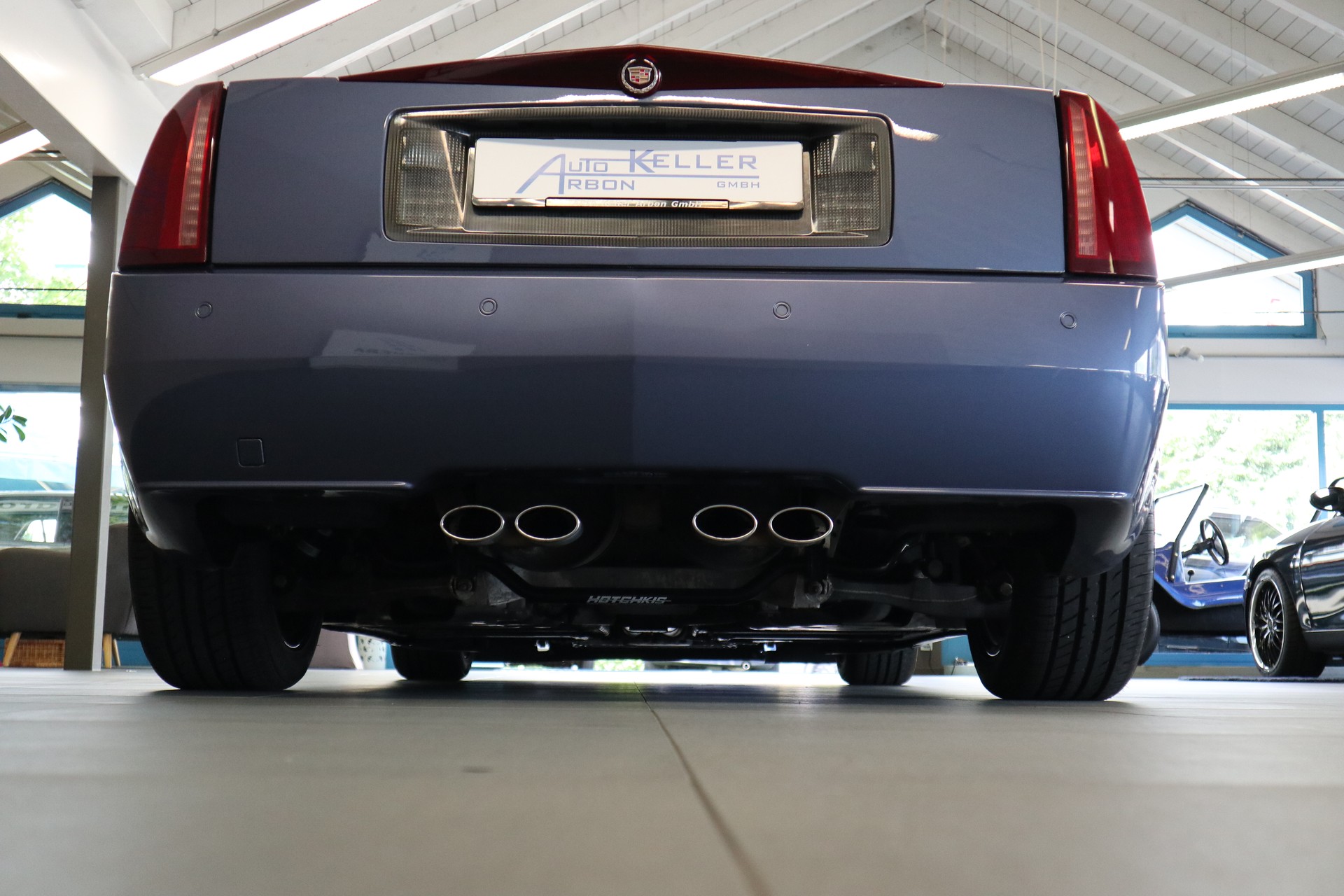 CADILLAC XLR 4.6 32V-image-9