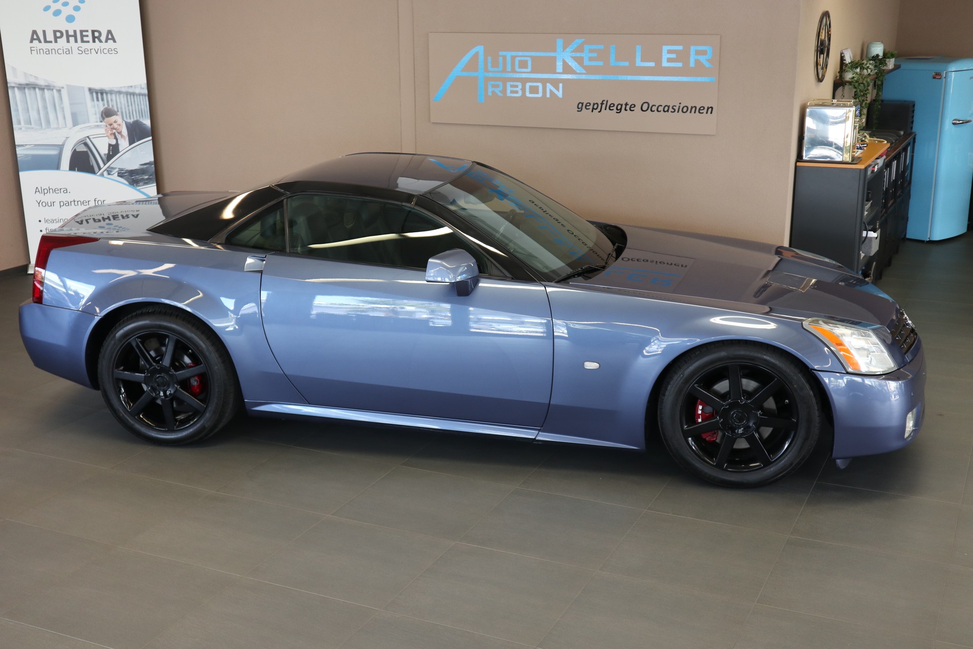 CADILLAC XLR 4.6 32V-image-2
