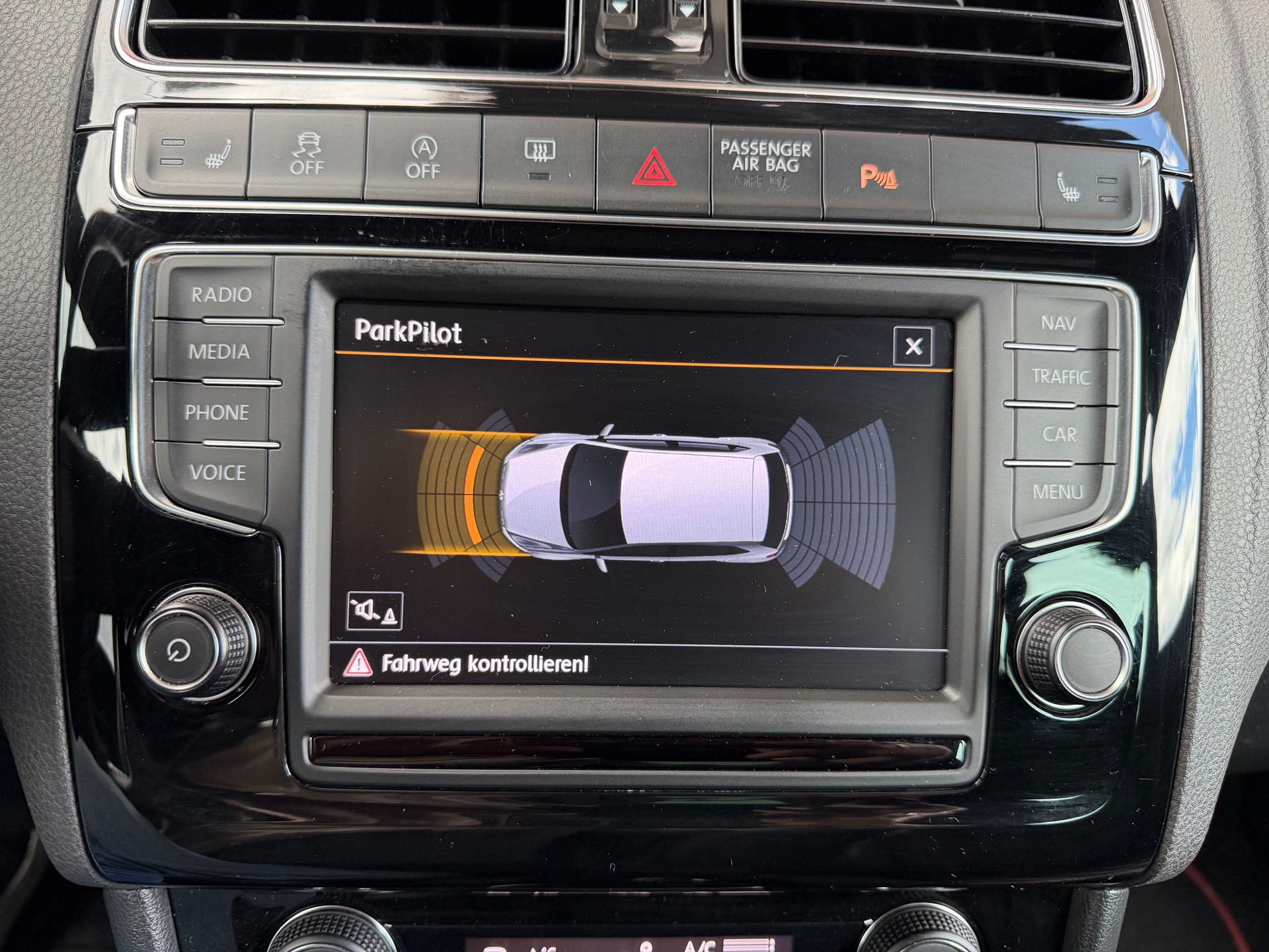 VW Polo 1.8 TSI GTI-image-7