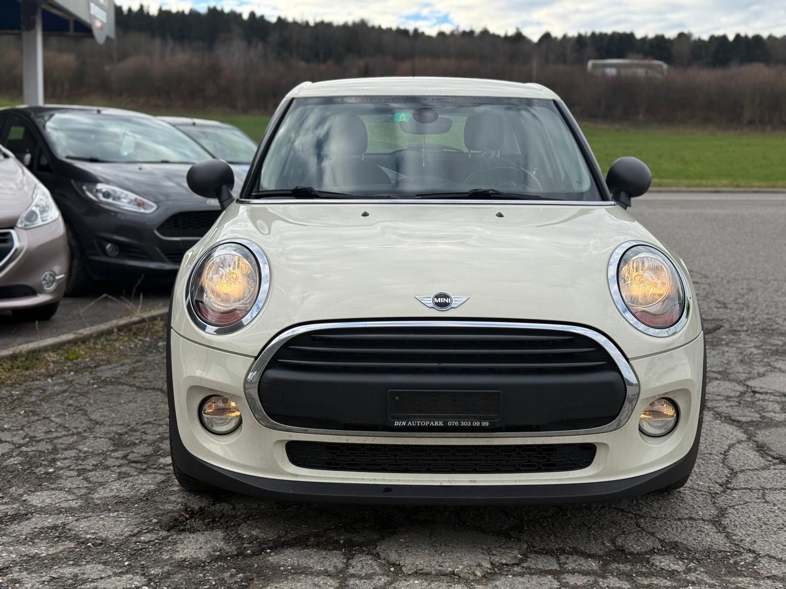MINI One Steptronic-image-3