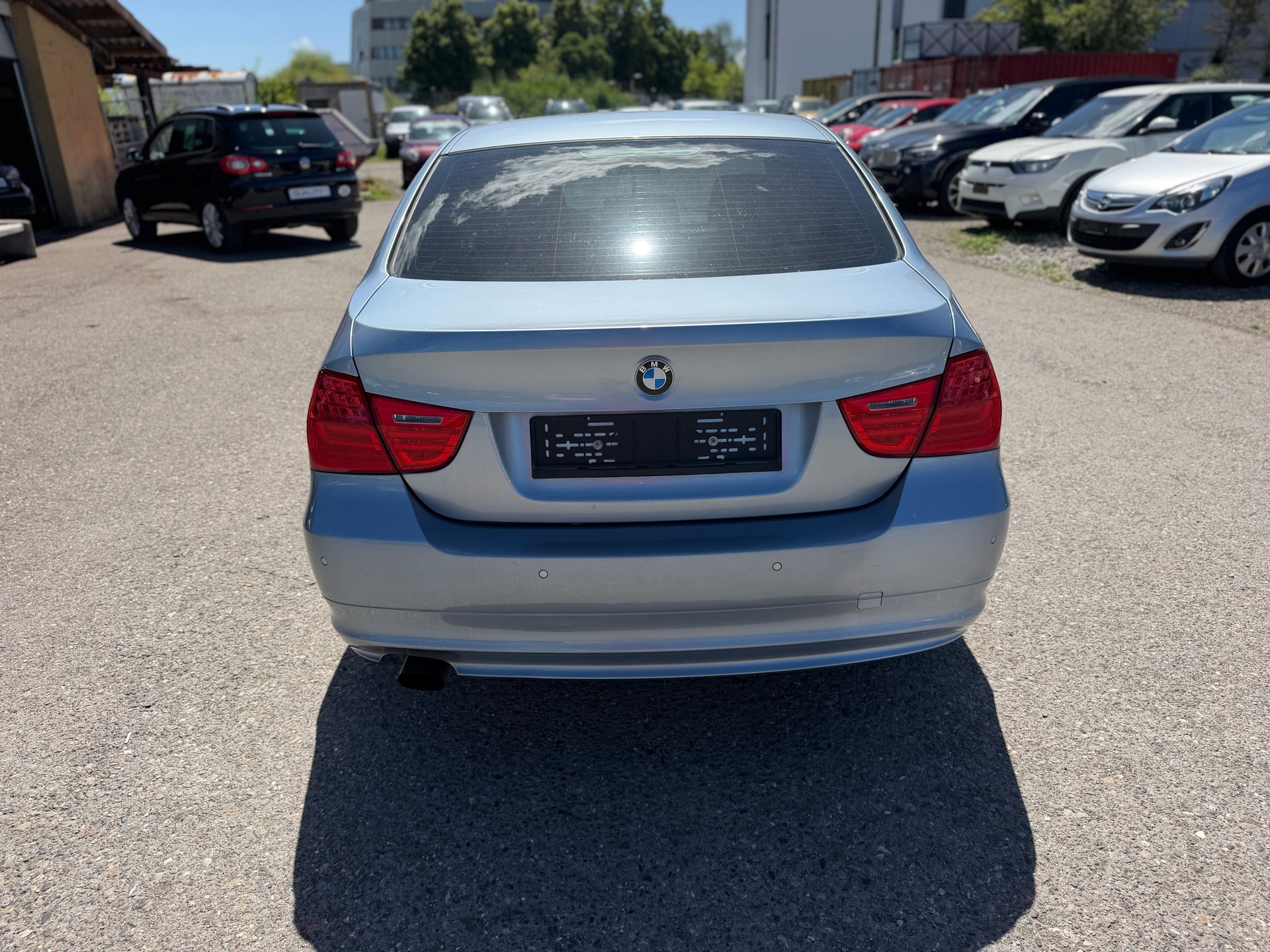 BMW 318i Steptronic-image-6