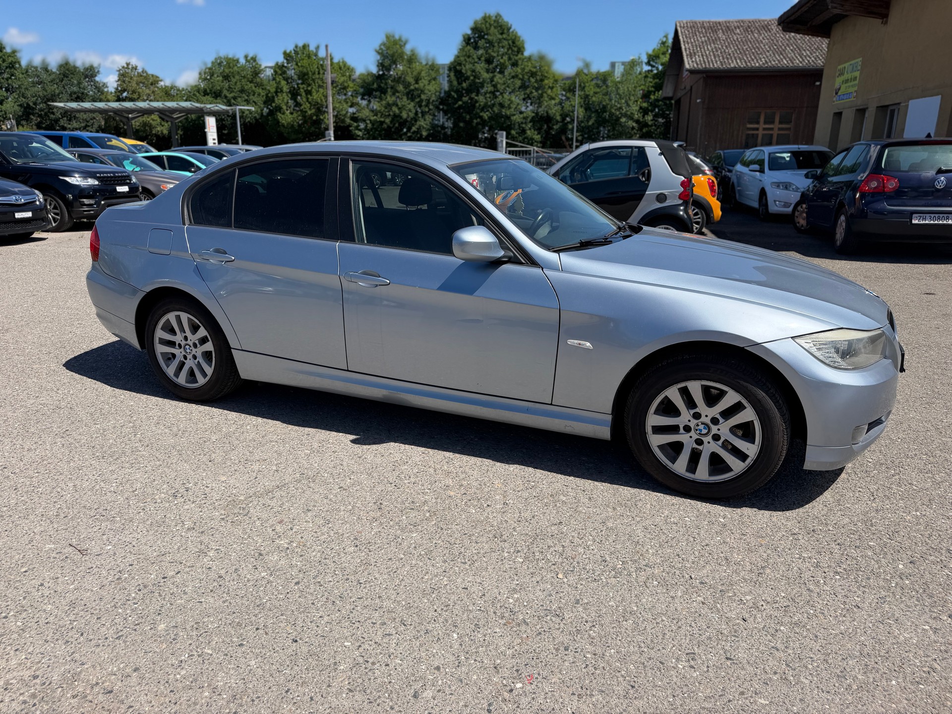 BMW 318i Steptronic-image-4