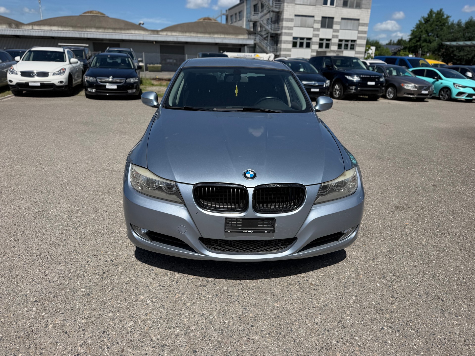 BMW 318i Steptronic-image-2