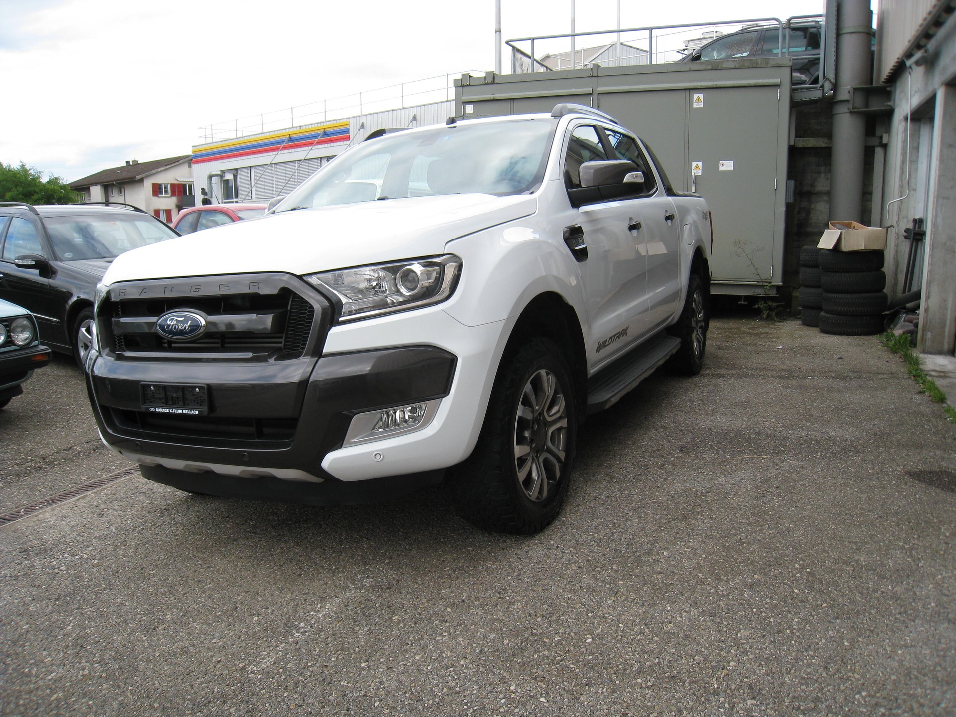 FORD Ranger Wildtrak 2.2 TDCi 4x4 A-image-2