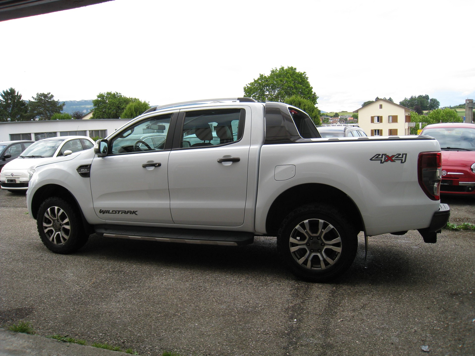 FORD Ranger Wildtrak 2.2 TDCi 4x4 A-image-4
