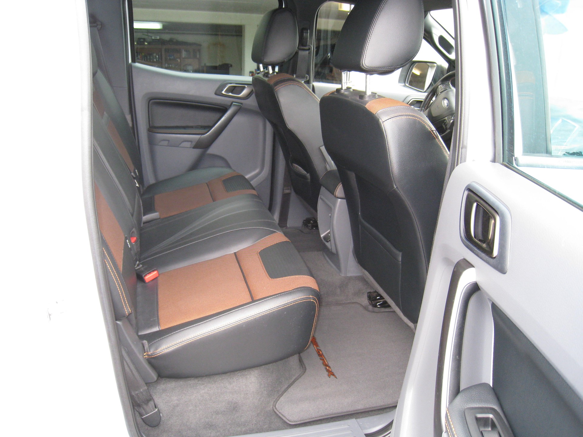 FORD Ranger Wildtrak 2.2 TDCi 4x4 A-image-6