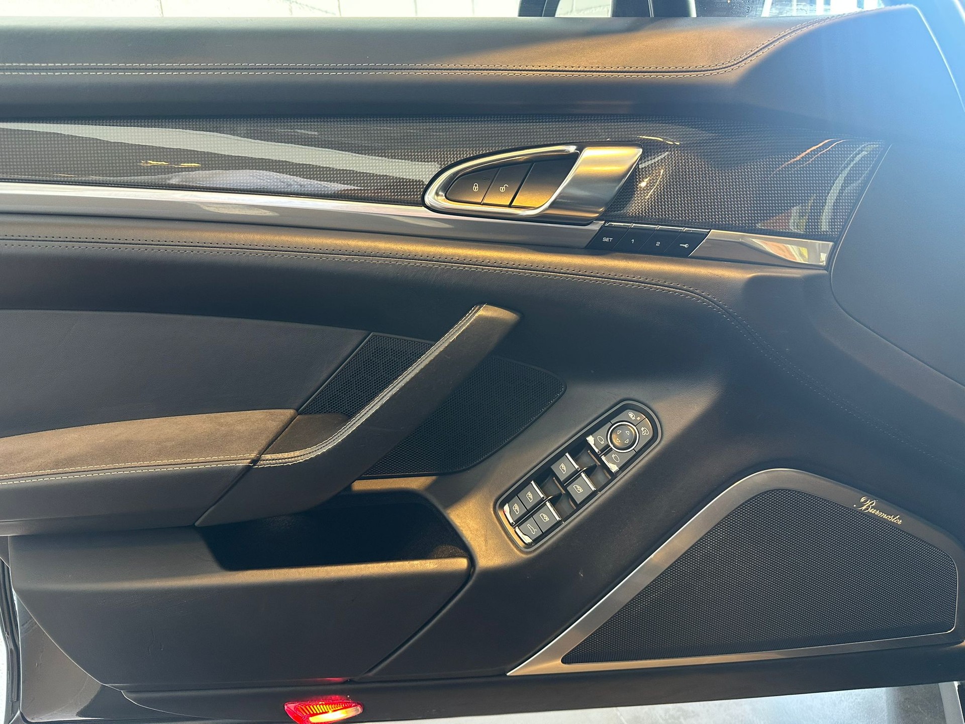 PORSCHE Panamera GTS 4.8 PDK-image-16
