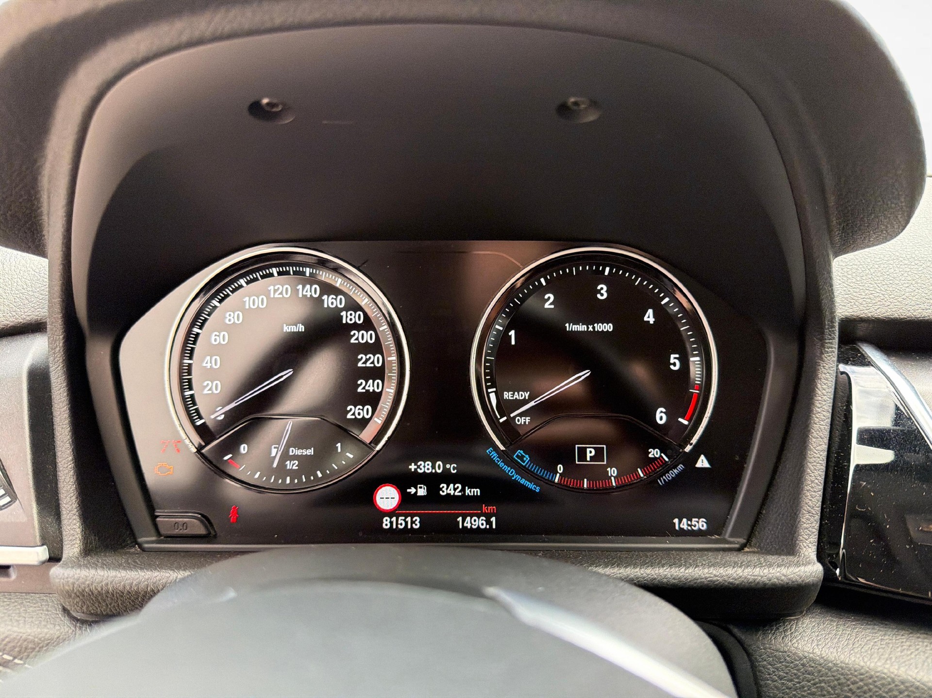 BMW 218d xDrive Active Tourer-image-13