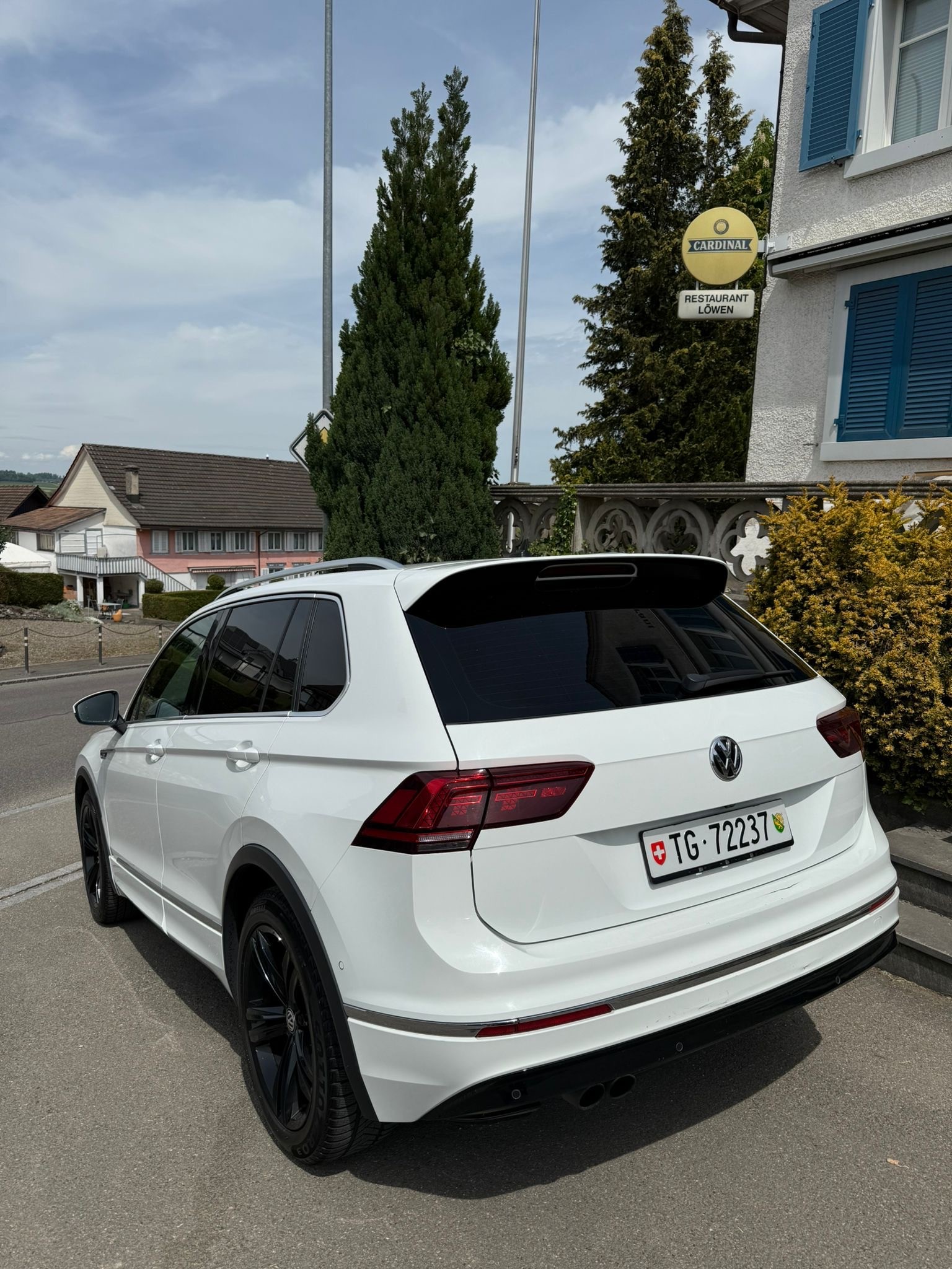 VW 2.0 TSI Highline DSG-image-2