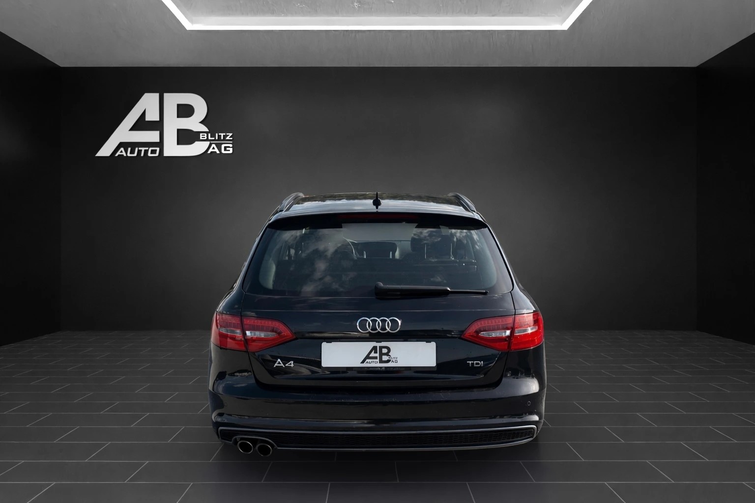 AUDI A4 Avant 2.0 TDI S-Line multitronic-image-3