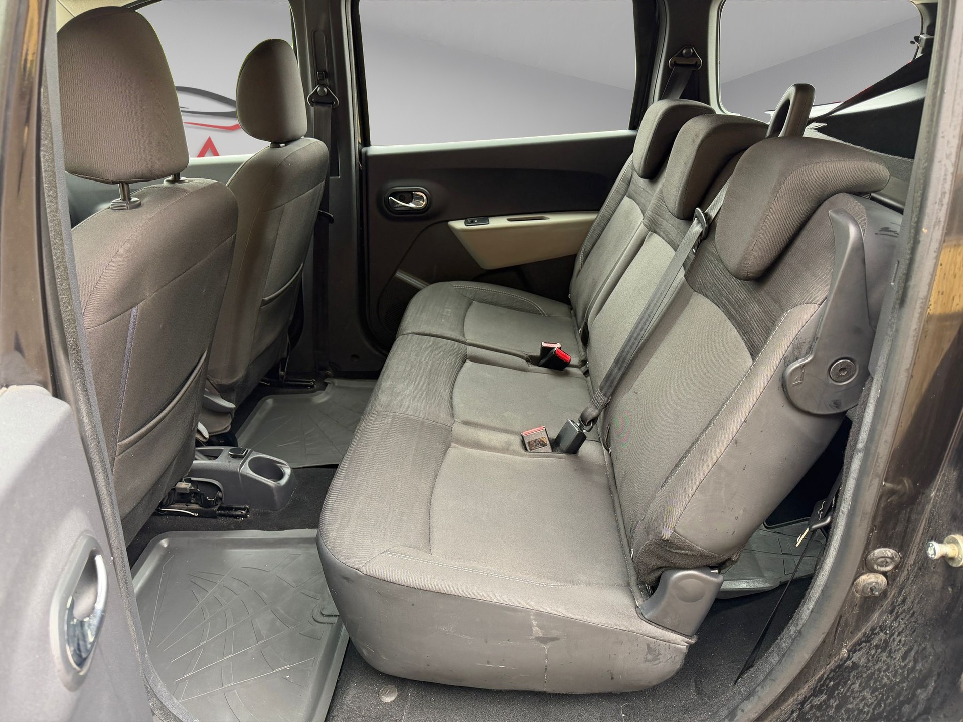 DACIA Lodgy 1.2 T Stepway 7PL-image-13