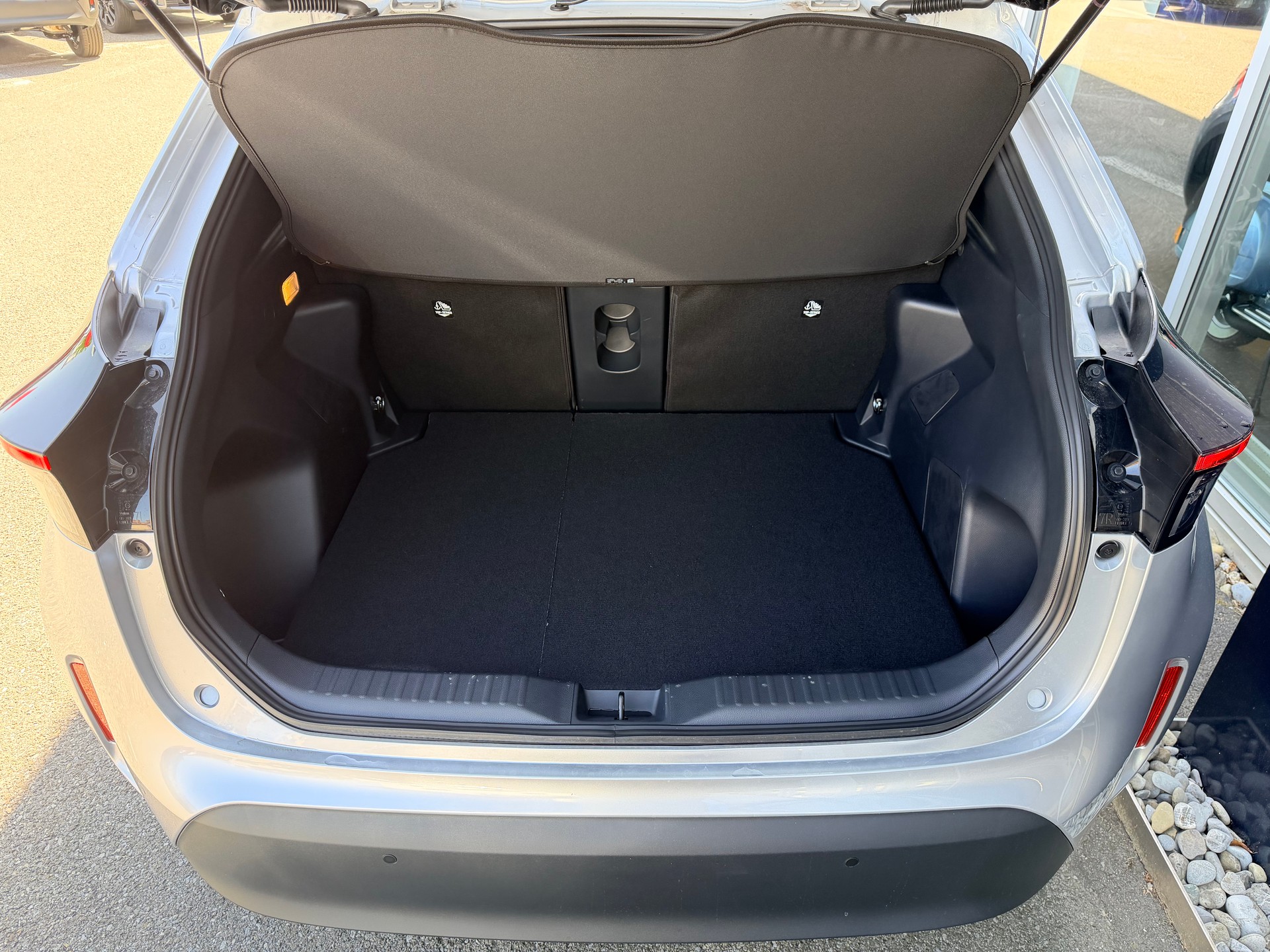 TOYOTA Yaris Cross 1.5 Trend e-CVT-image-9