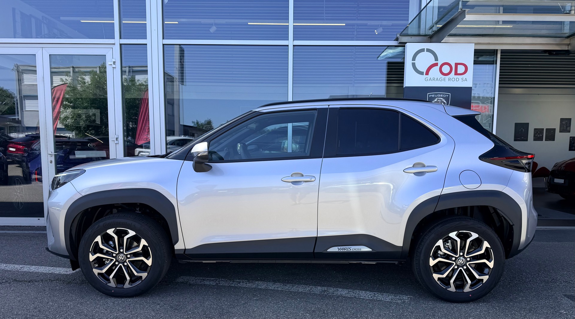 TOYOTA Yaris Cross 1.5 Trend e-CVT-image-2