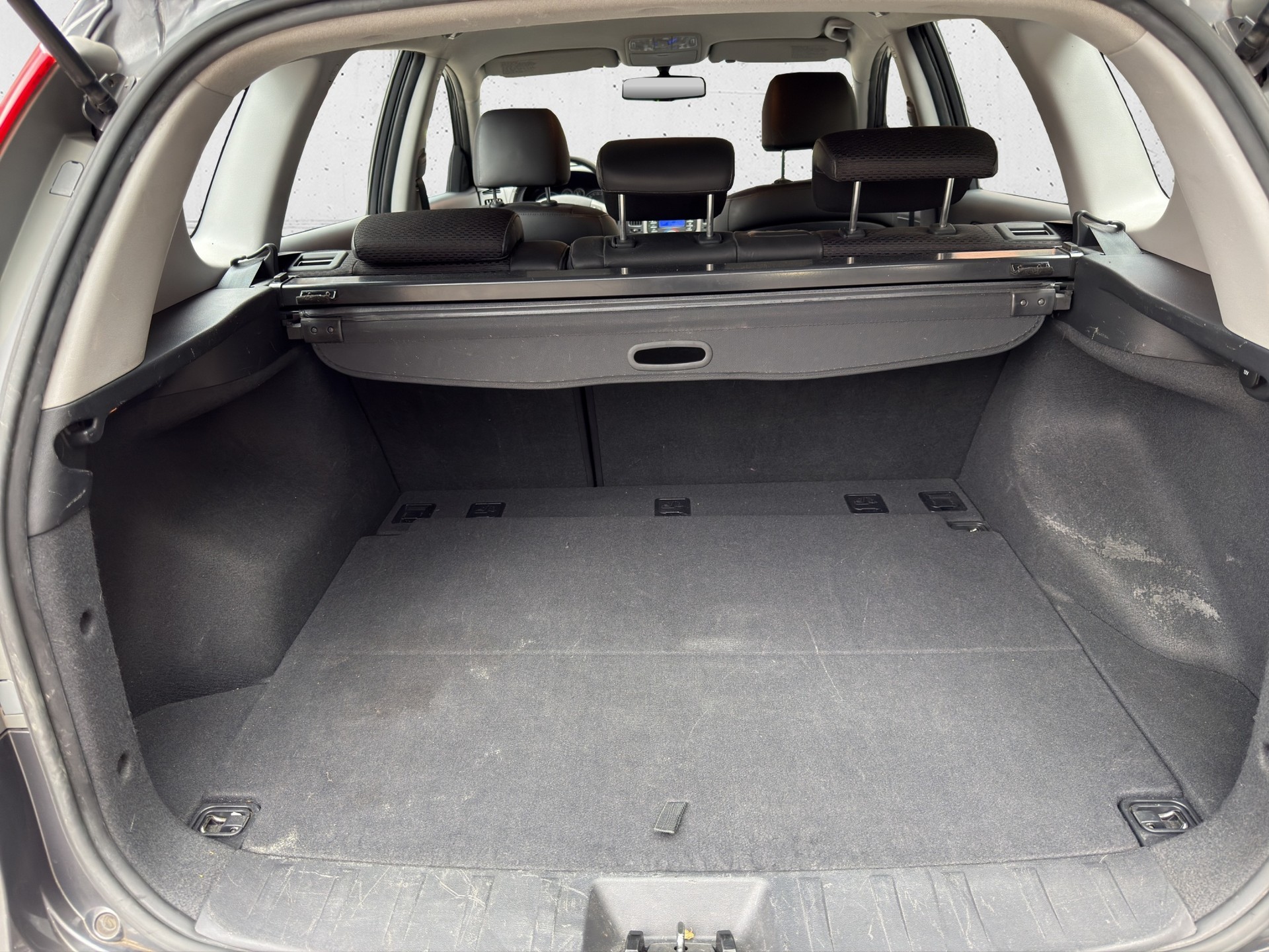 HYUNDAI i30 Wagon 2.0 Premium Automatic-image-8