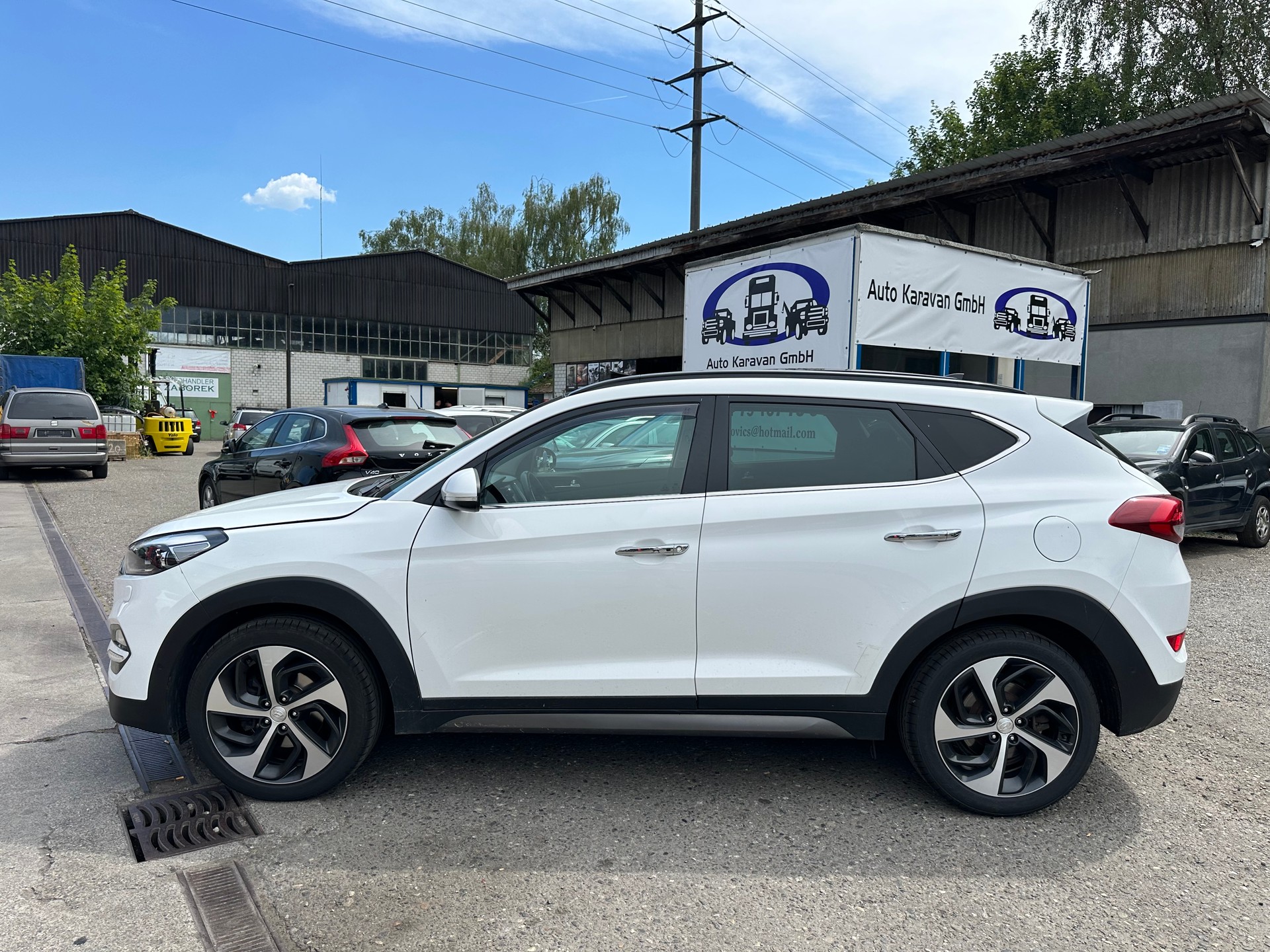 HYUNDAI Tucson 2.0 CRDI Vertex 4WD Automatic-image-6