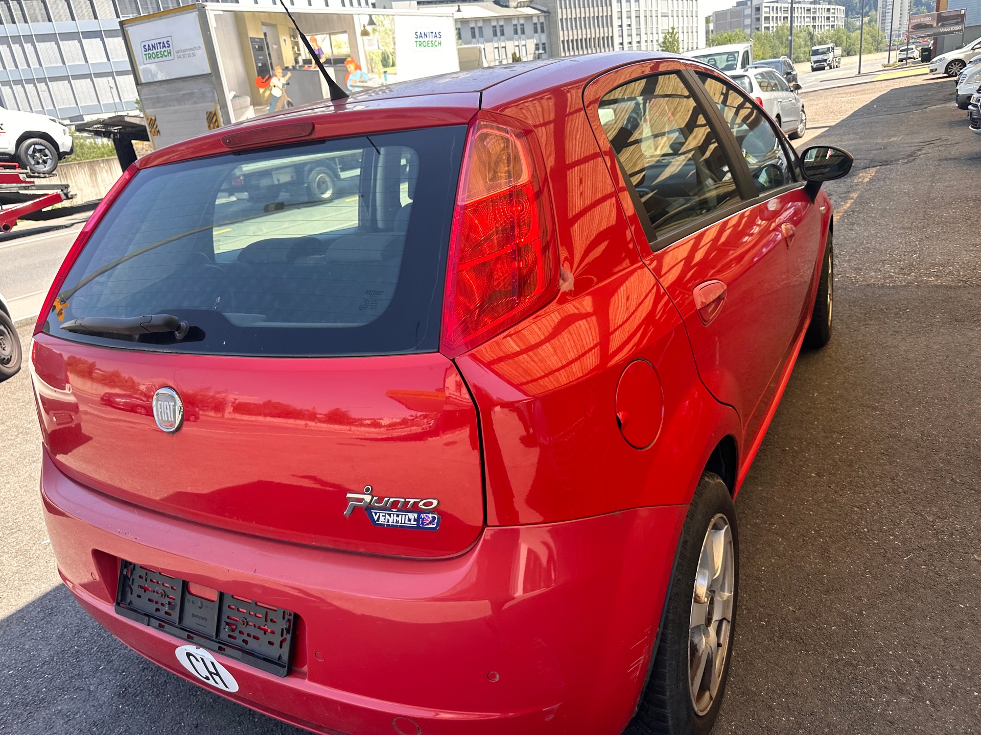 FIAT Punto 1.4 16V Turbo Emotion-image-5