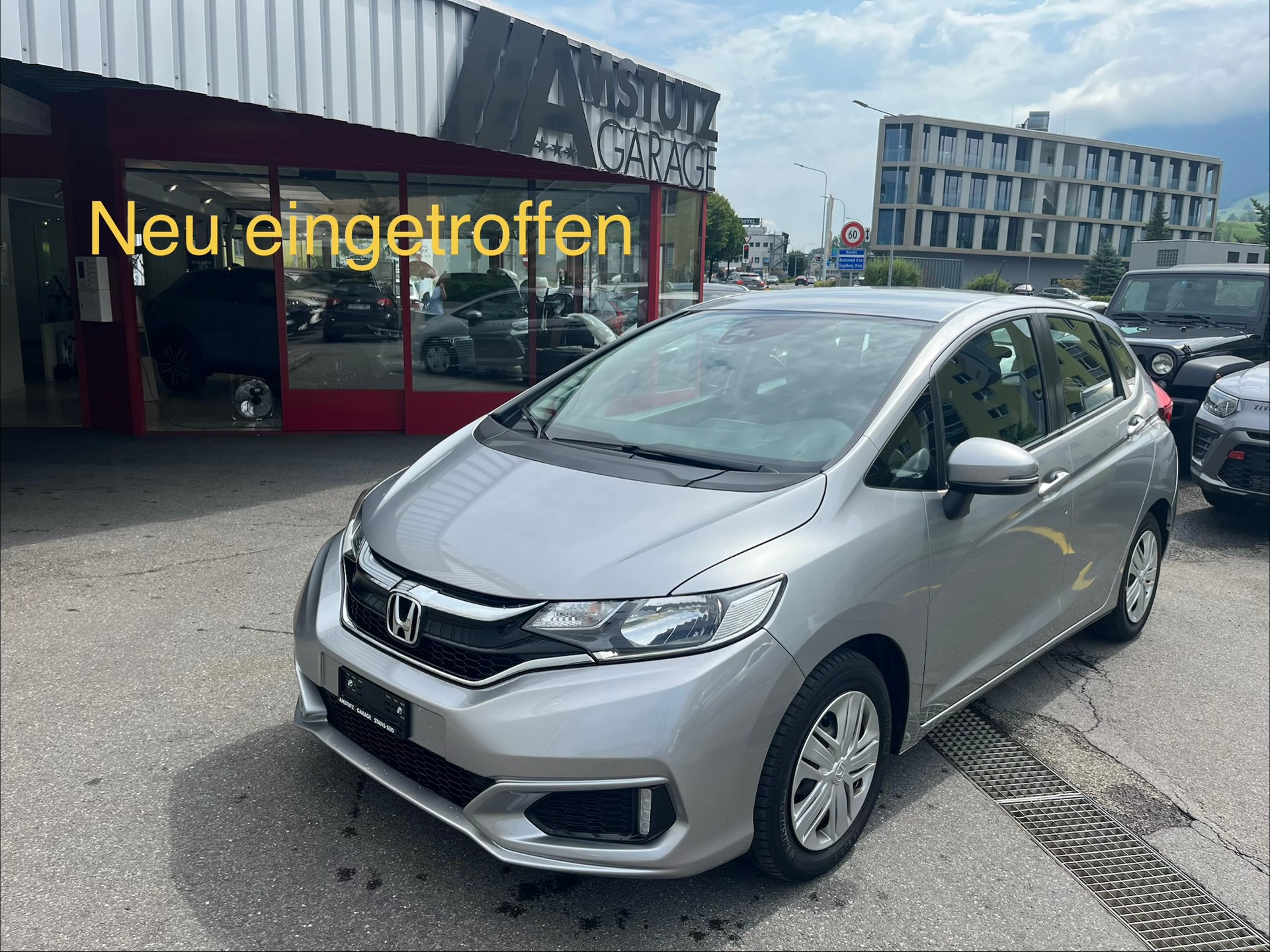 HONDA Jazz 1.3i-VTEC Trend CVT-image-0