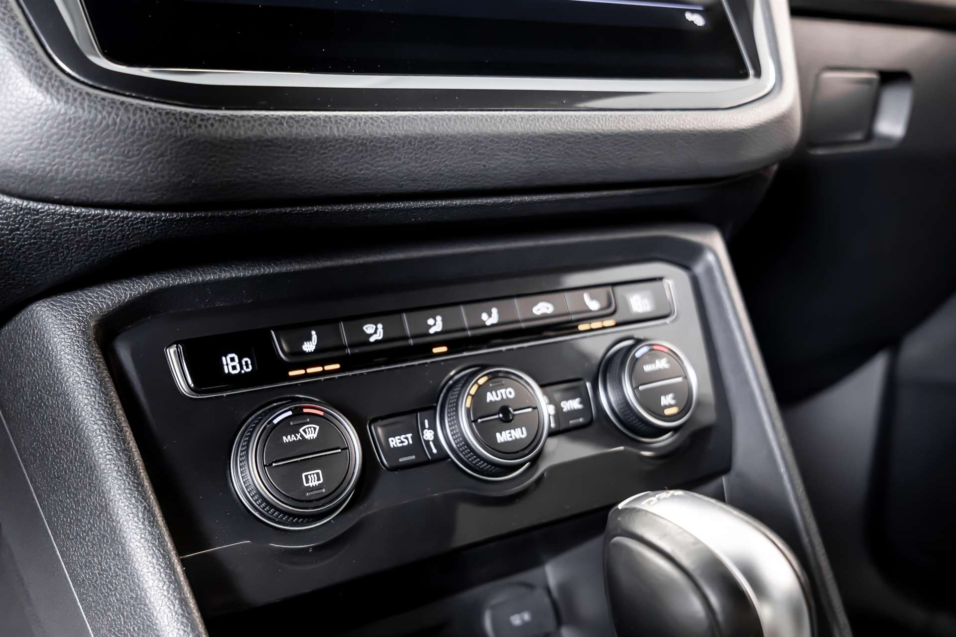 VW Tiguan 2.0TSI Highline 4Motion DSG-image-20