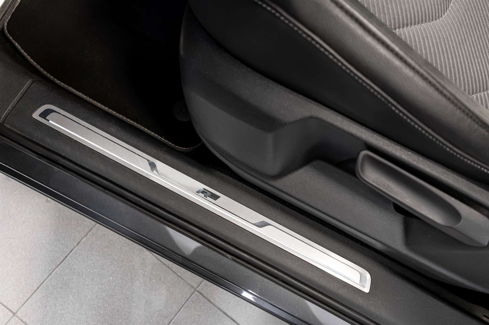 VW Tiguan 2.0TSI Highline 4Motion DSG-image-11