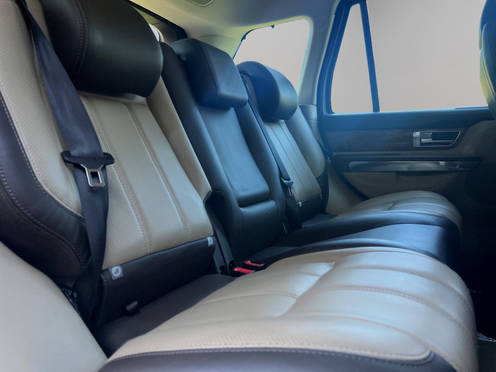 LAND ROVER Range Rover Sport 3.0 TDV6 Autobiography Automatic-image-14