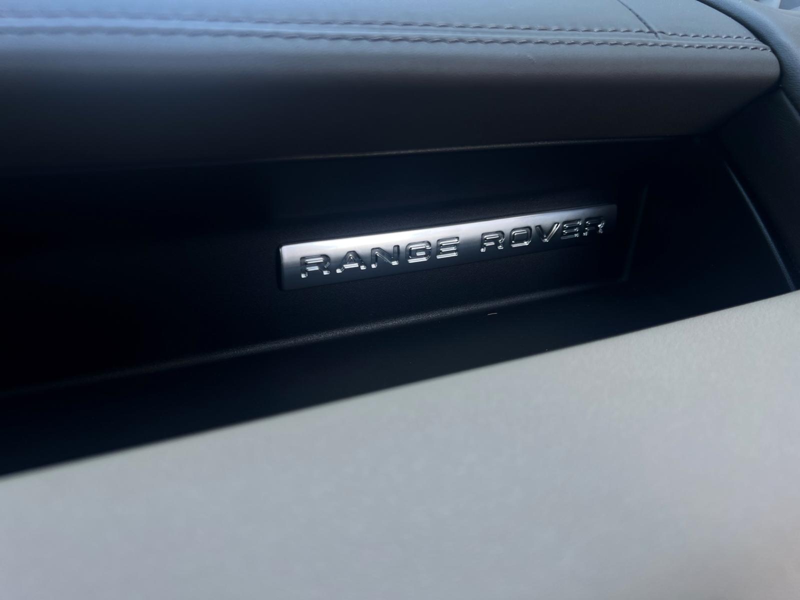 LAND ROVER Range Rover Sport 3.0 TDV6 Autobiography Automatic-image-29