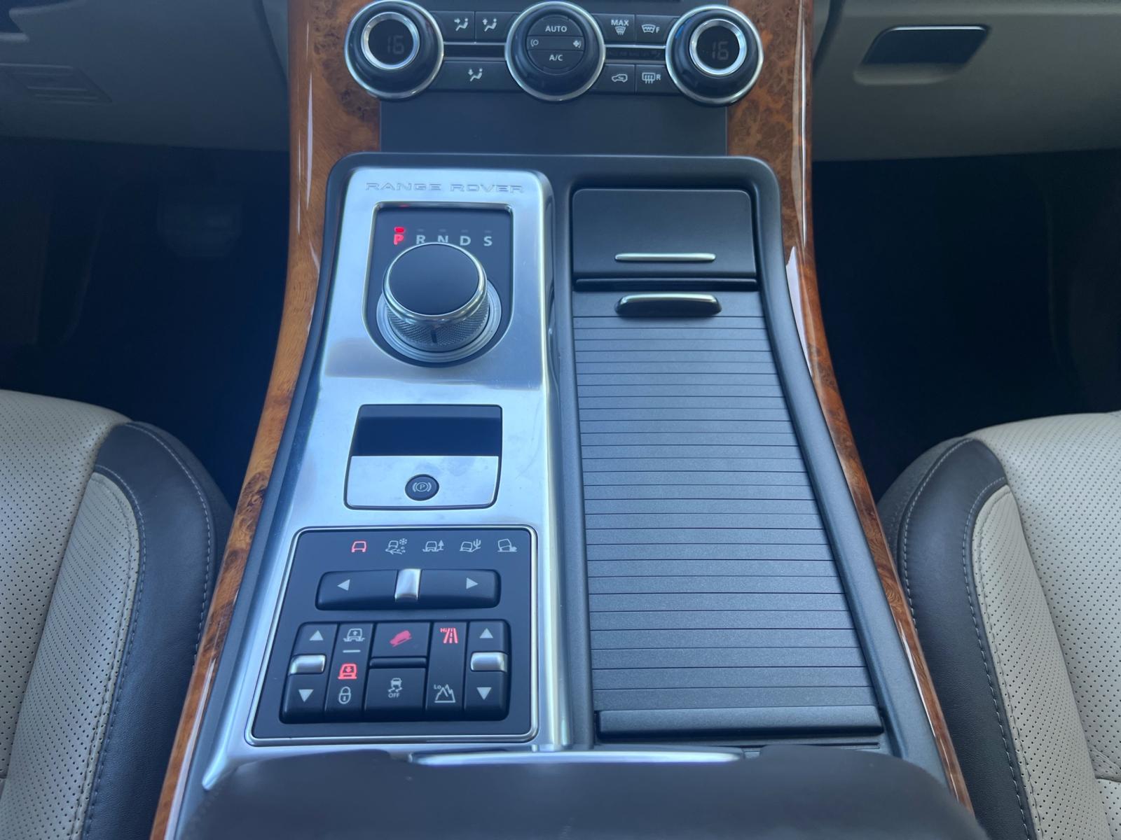 LAND ROVER Range Rover Sport 3.0 TDV6 Autobiography Automatic-image-18