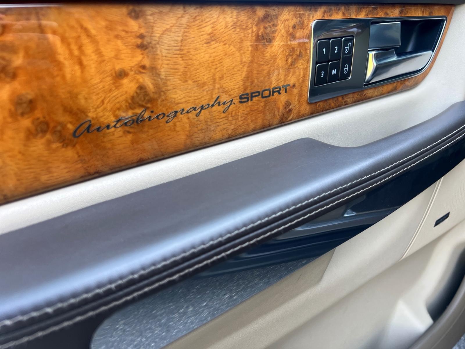 LAND ROVER Range Rover Sport 3.0 TDV6 Autobiography Automatic-image-24