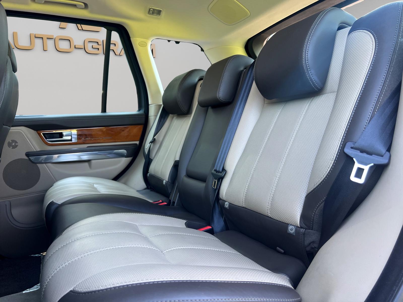 LAND ROVER Range Rover Sport 3.0 TDV6 Autobiography Automatic-image-12